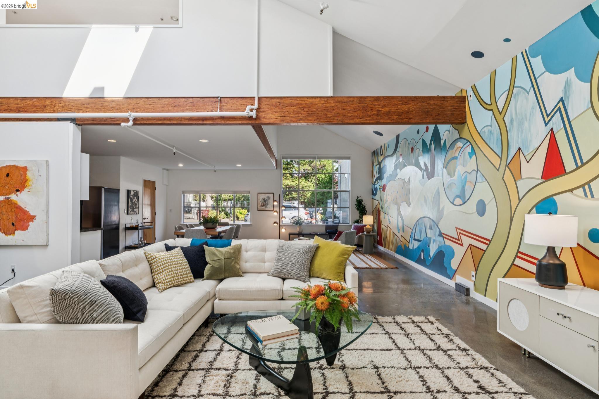 Photo #3: 41132213 Listing: Photo #3