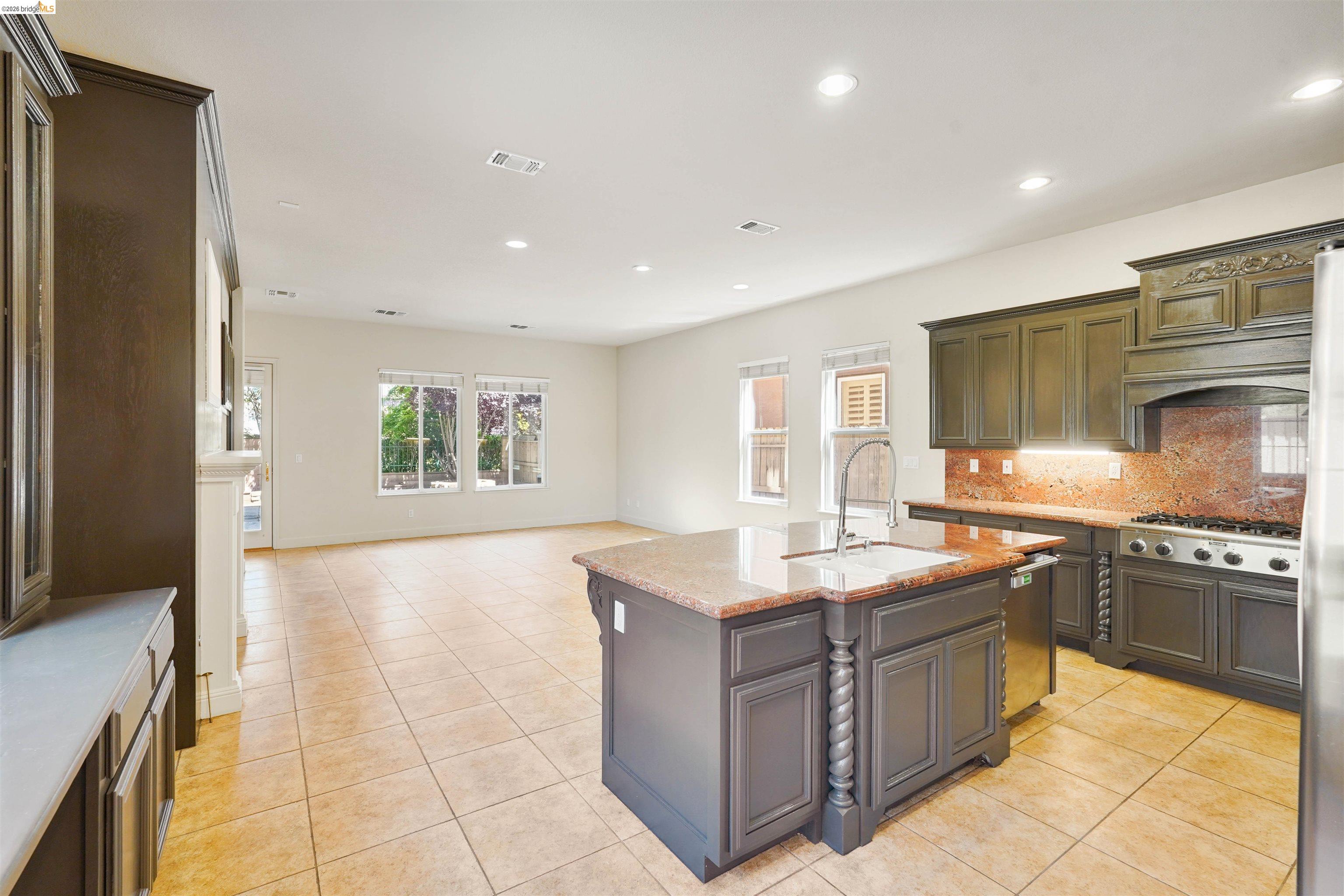 9208 Hallmark Pl, Vallejo, CA, 94591