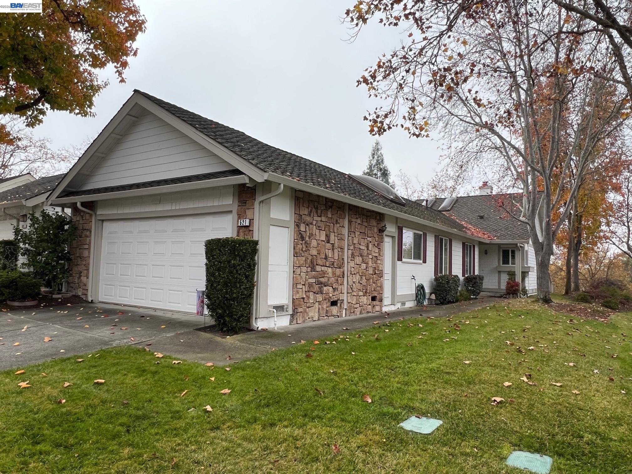 Photo #2: 41132222 Listing: Photo #2