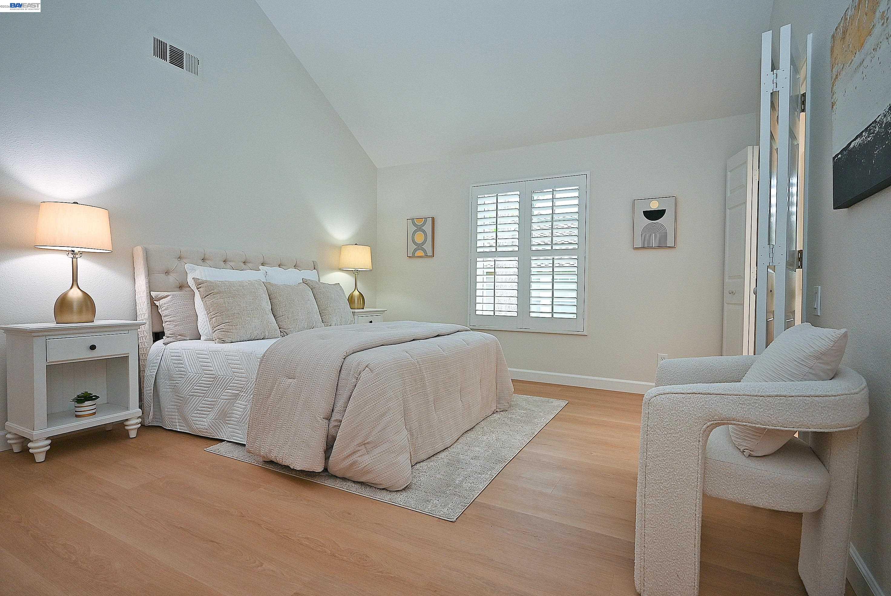 Photo #24: 41132222 Listing: Photo #24