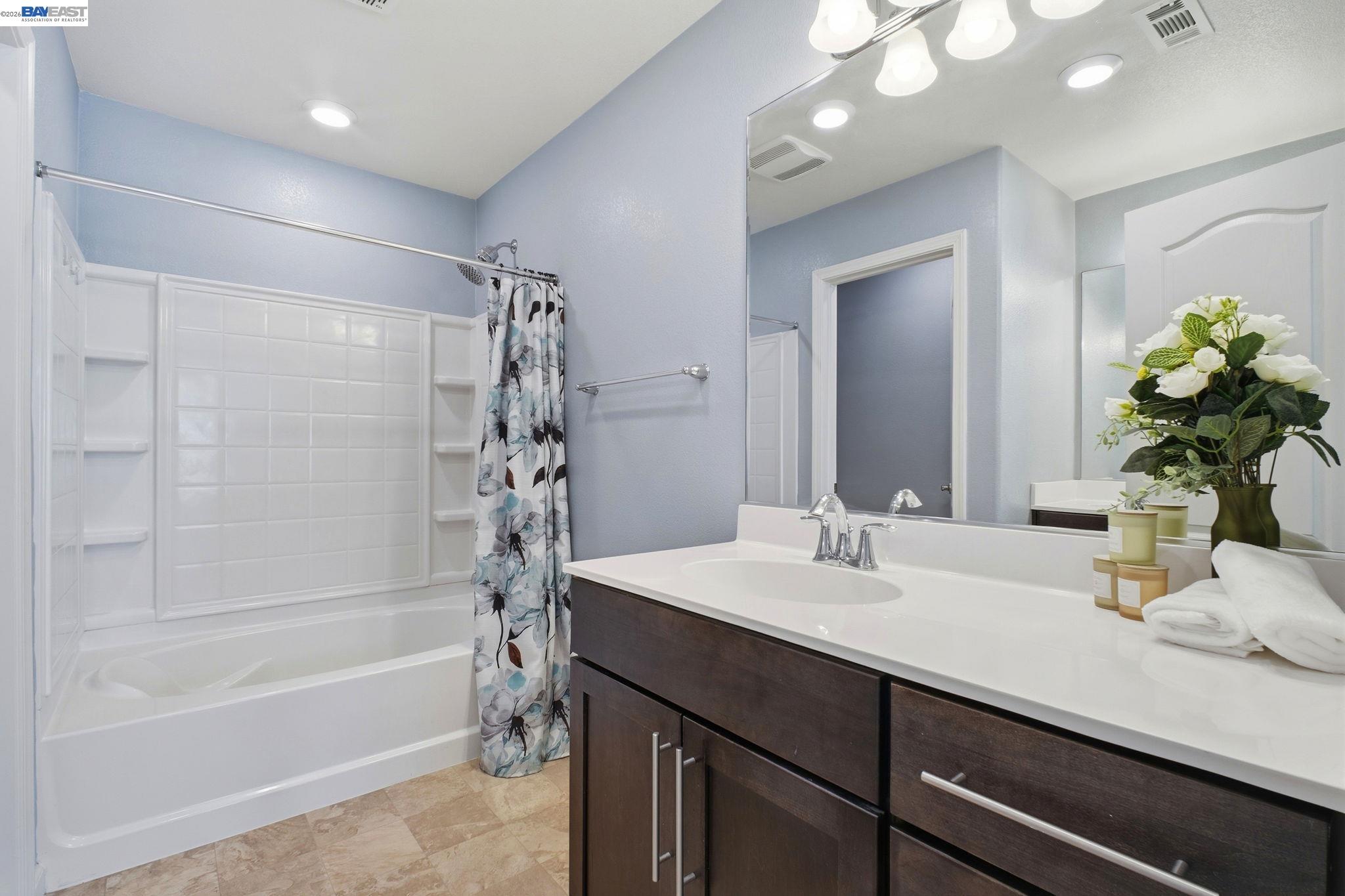 Photo #26: 41132233 Listing: Photo #26