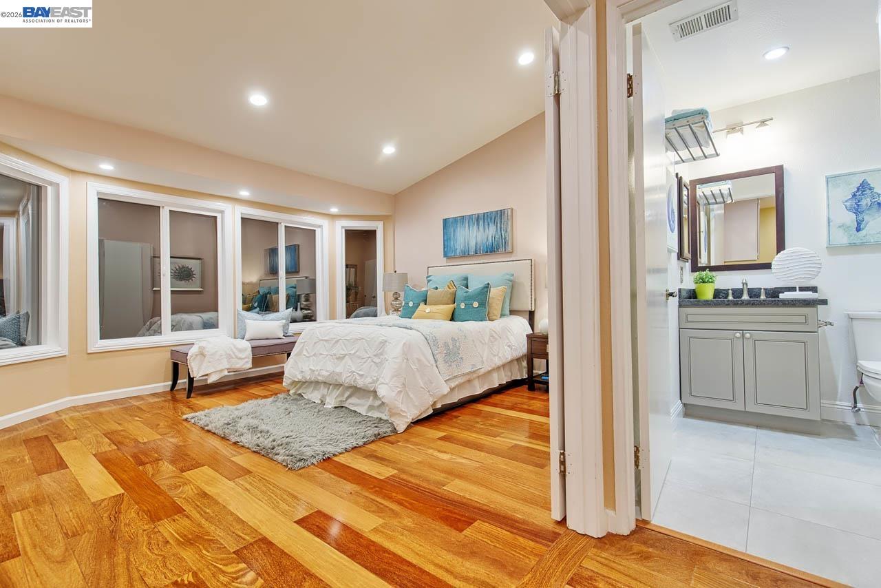 Photo #14: 41132236 Listing: Photo #14