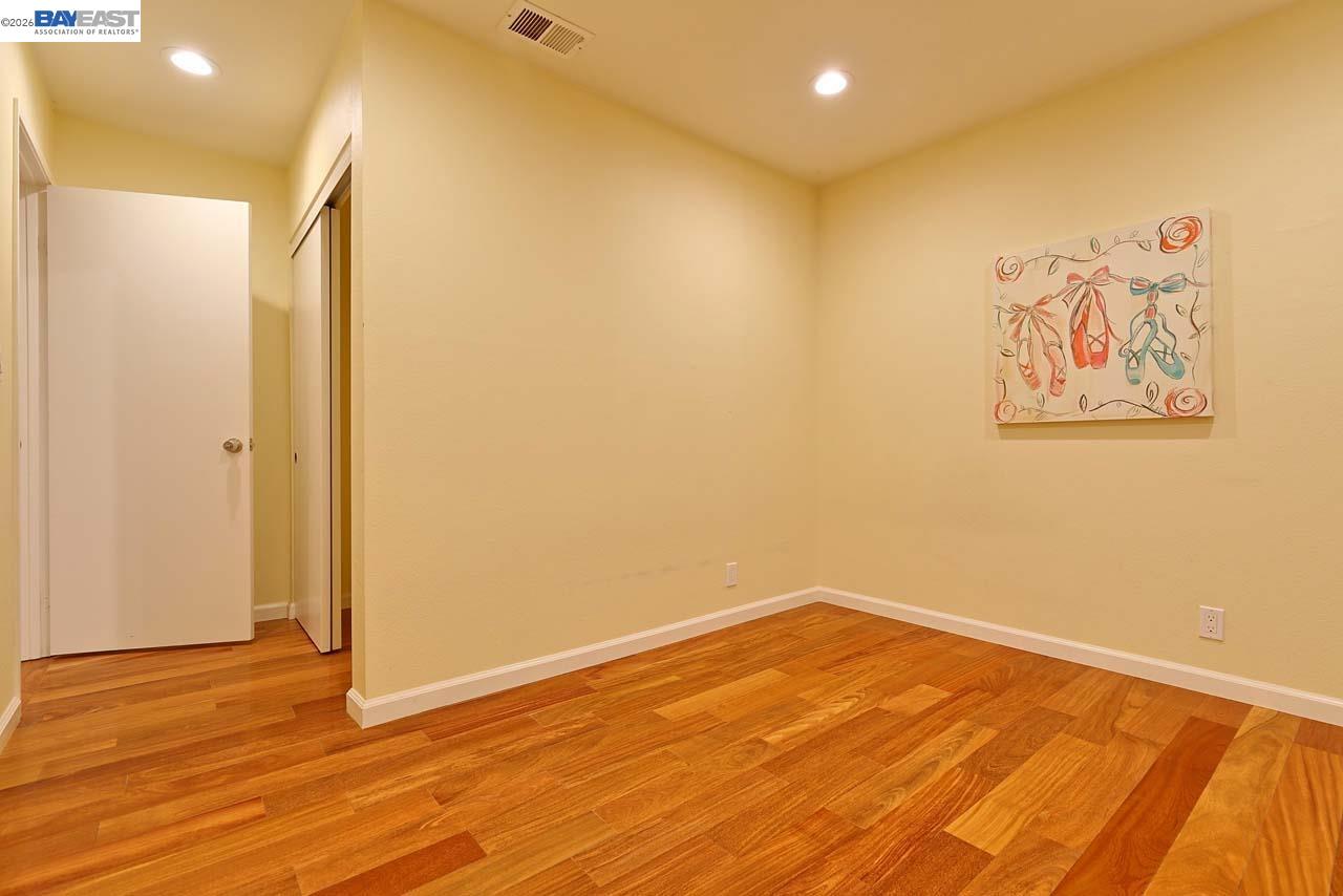 Photo #21: 41132236 Listing: Photo #21