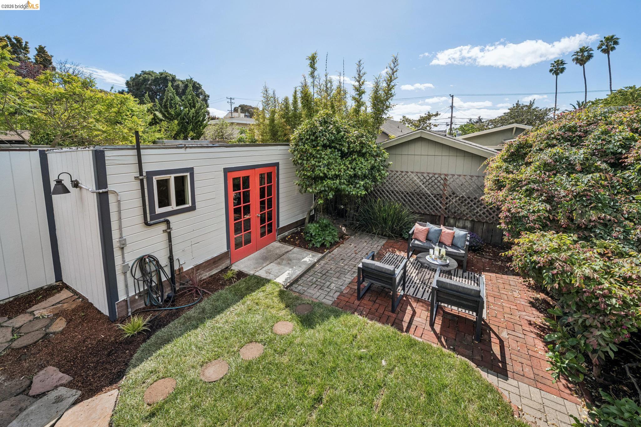 858 Neilson St, Berkeley, CA, 94707