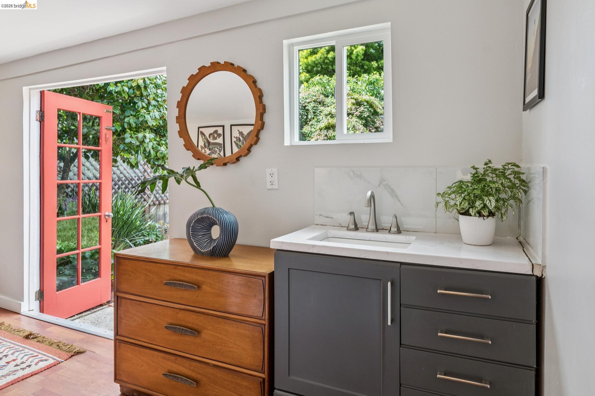 858 Neilson St, Berkeley, CA, 94707