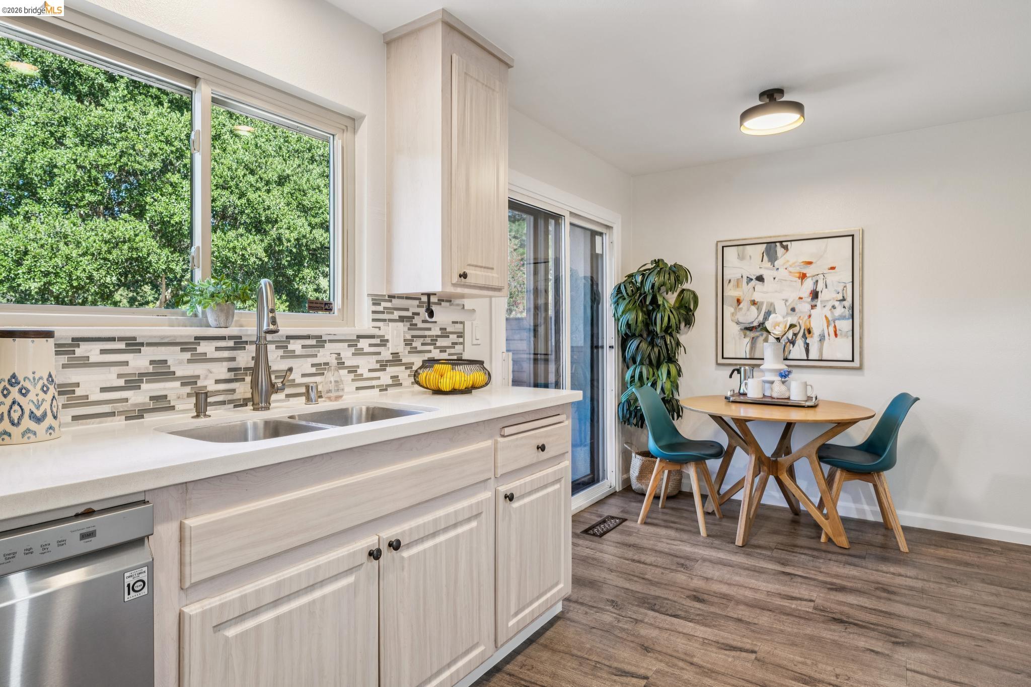 7900 Hansom Dr, Oakland, CA, 94605
