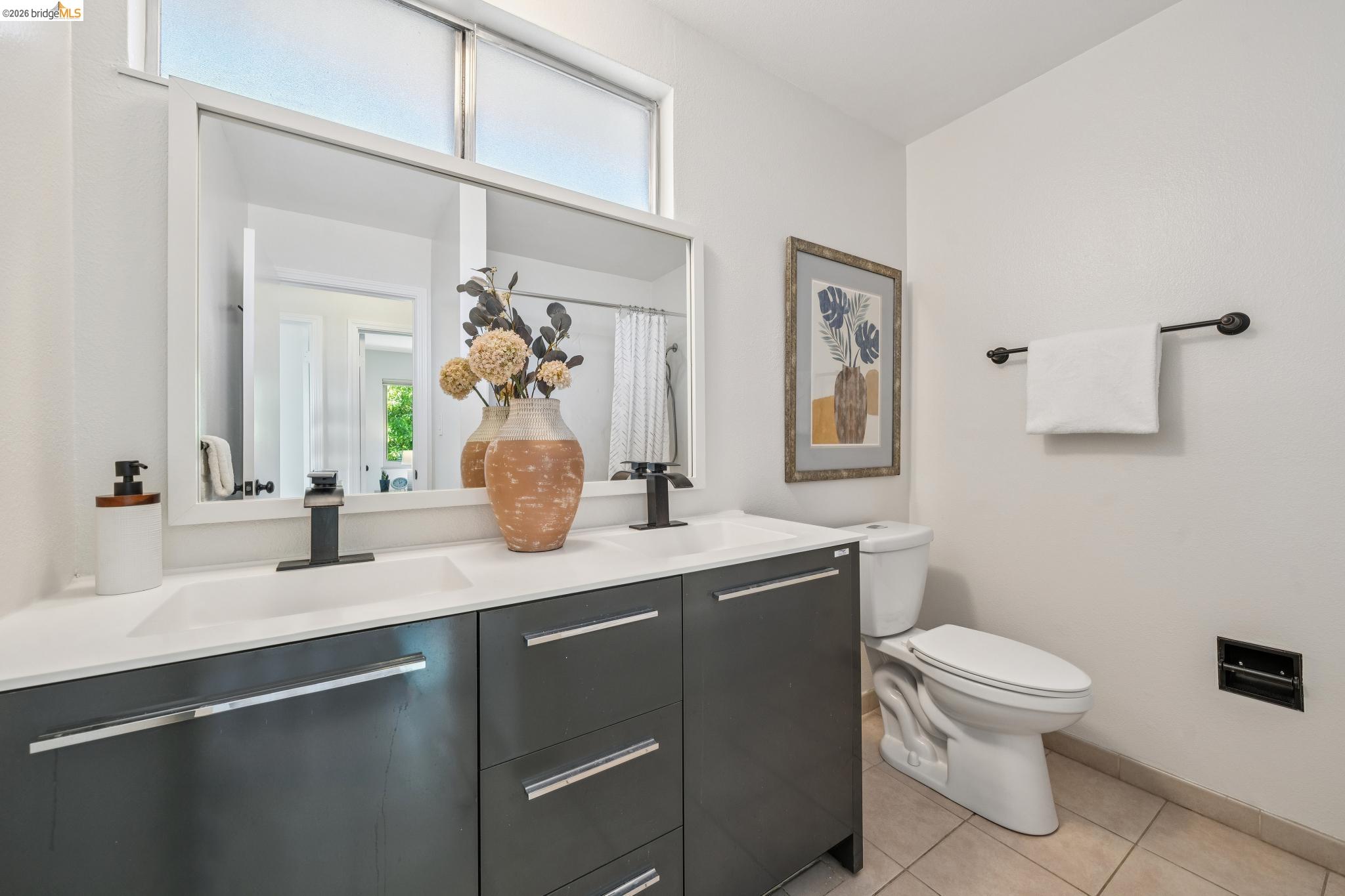 7900 Hansom Dr, Oakland, CA, 94605