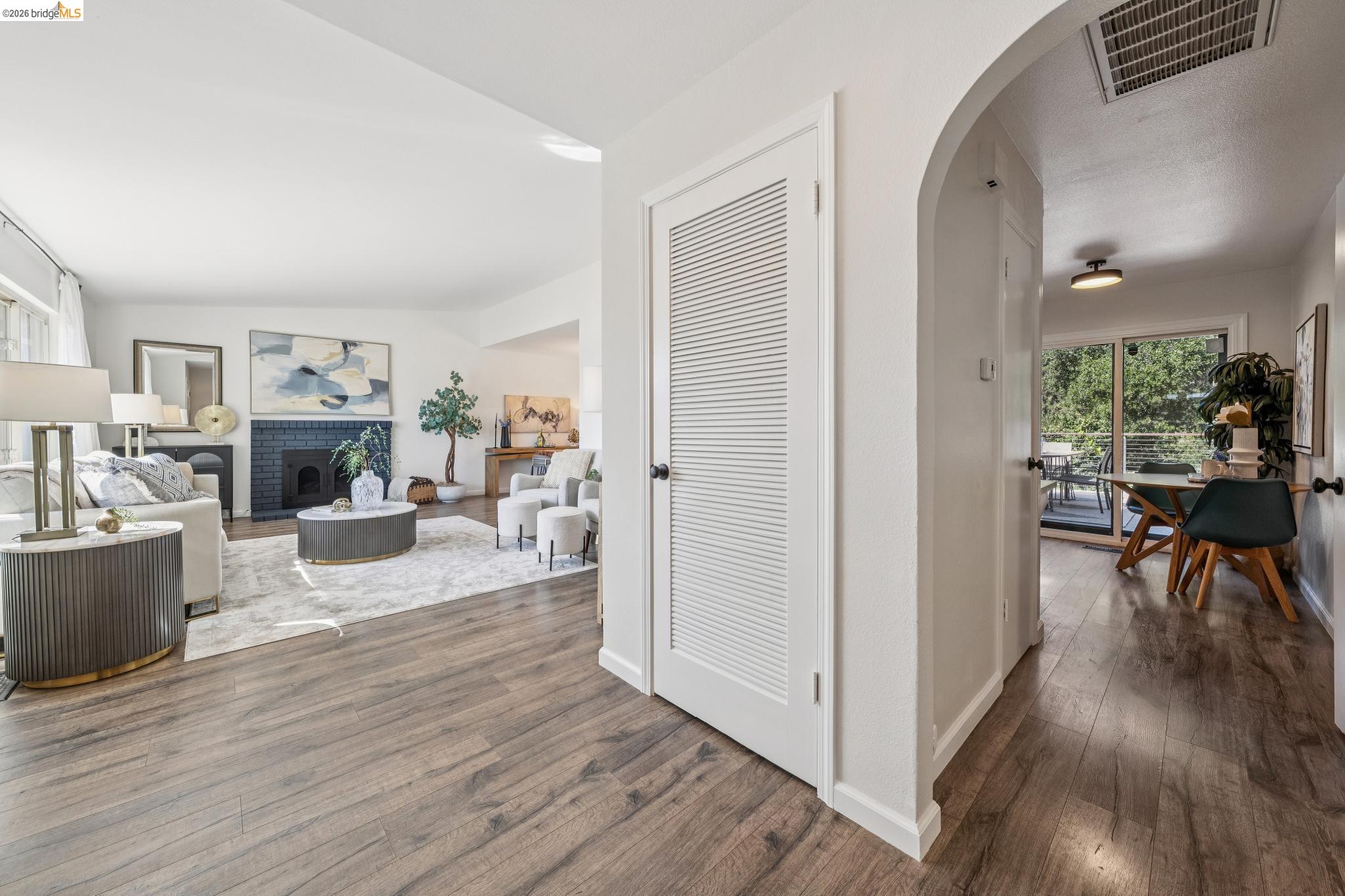 7900 Hansom Dr, Oakland, CA, 94605