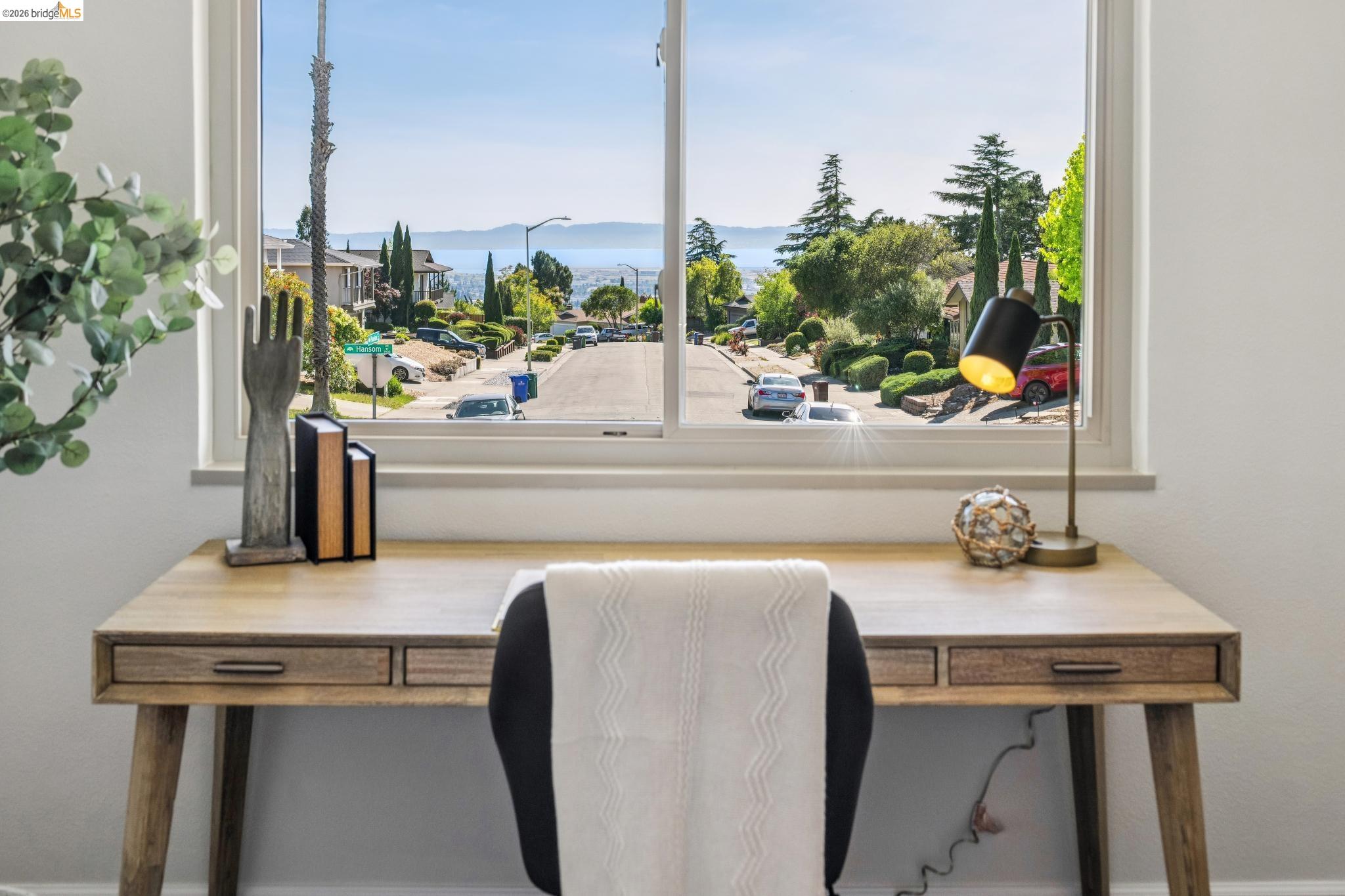 7900 Hansom Dr, Oakland, CA, 94605