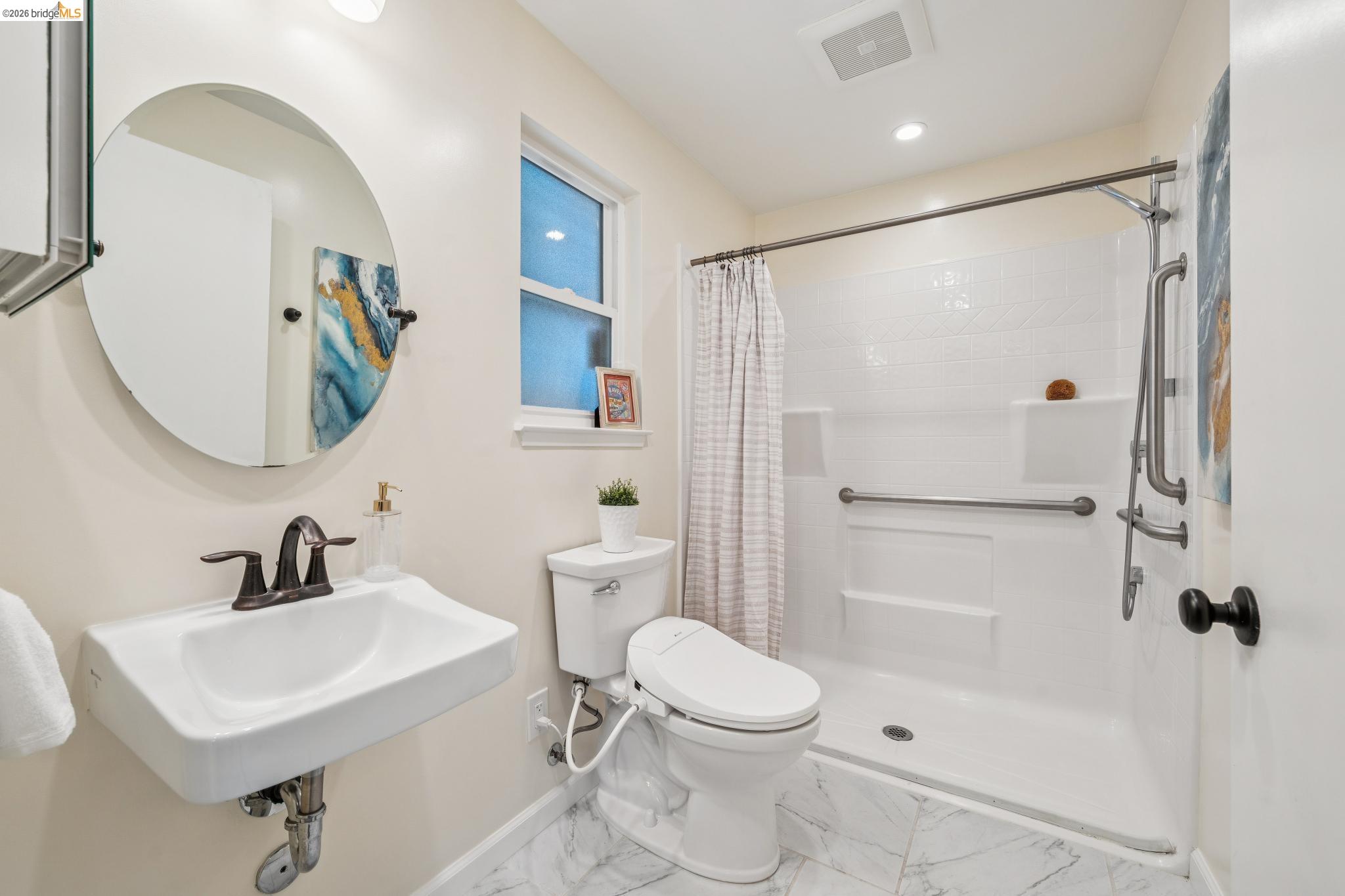 7900 Hansom Dr, Oakland, CA, 94605