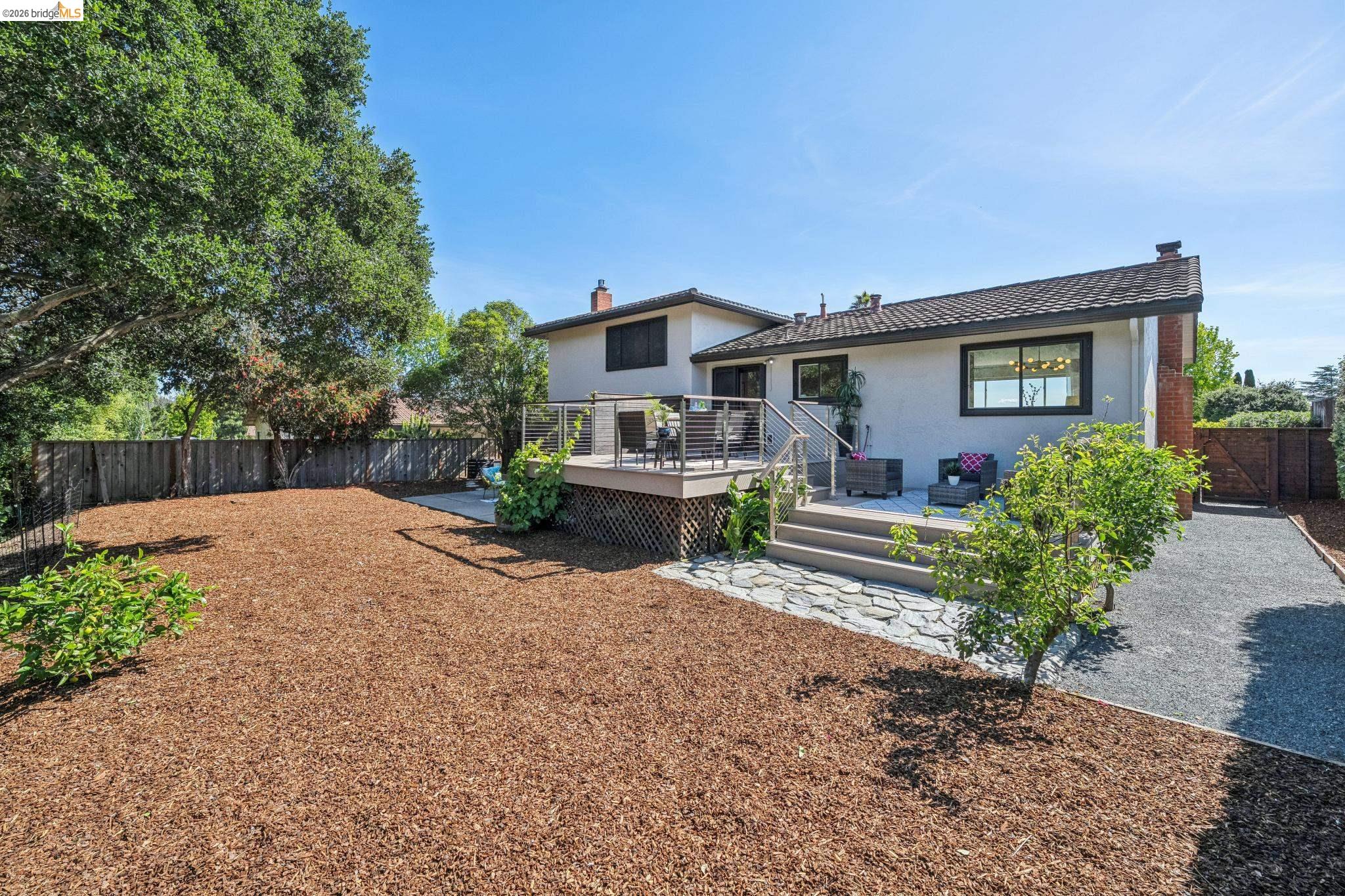 7900 Hansom Dr, Oakland, CA, 94605