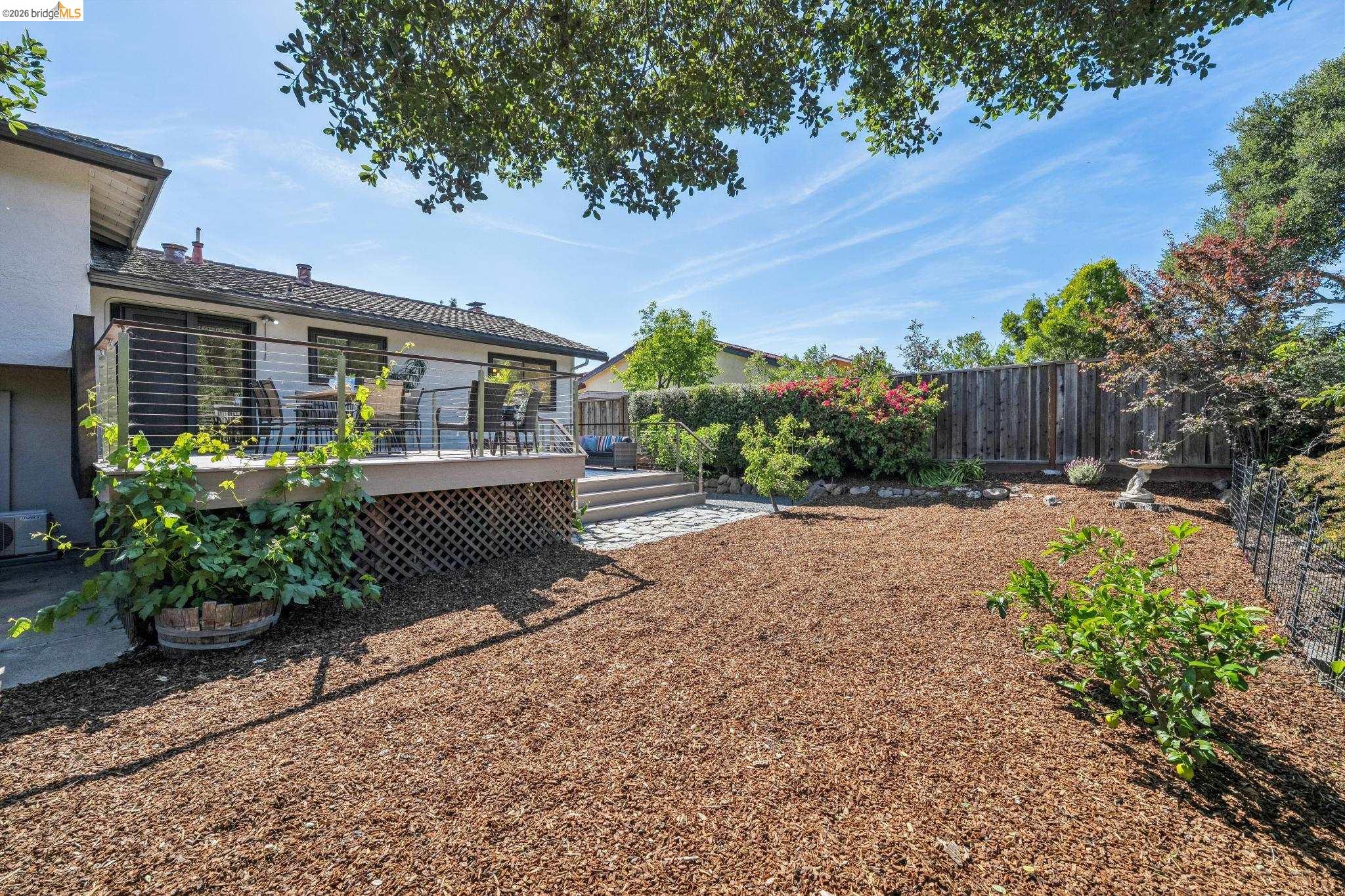 7900 Hansom Dr, Oakland, CA, 94605