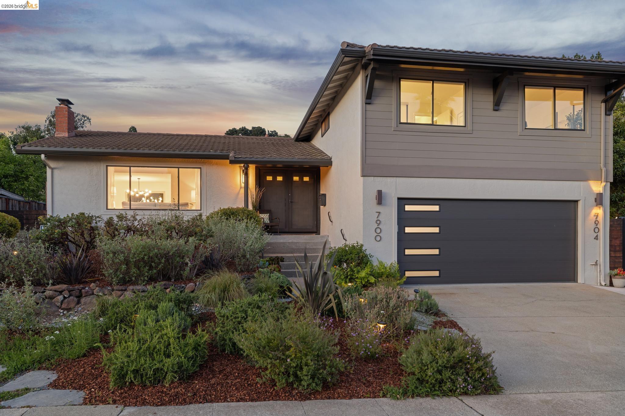 7900 Hansom Dr, Oakland, CA, 94605
