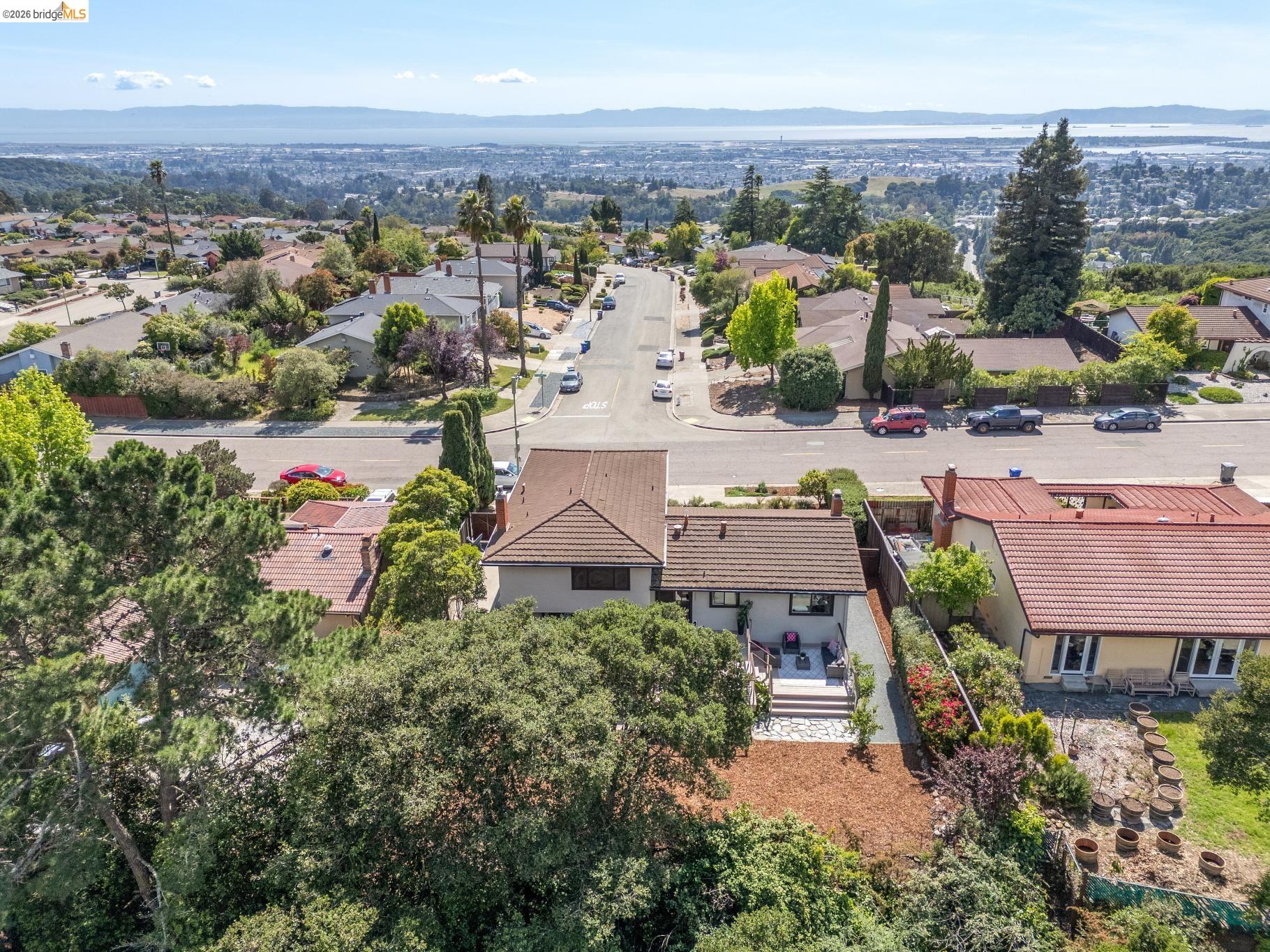 7900 Hansom Dr, Oakland, CA, 94605
