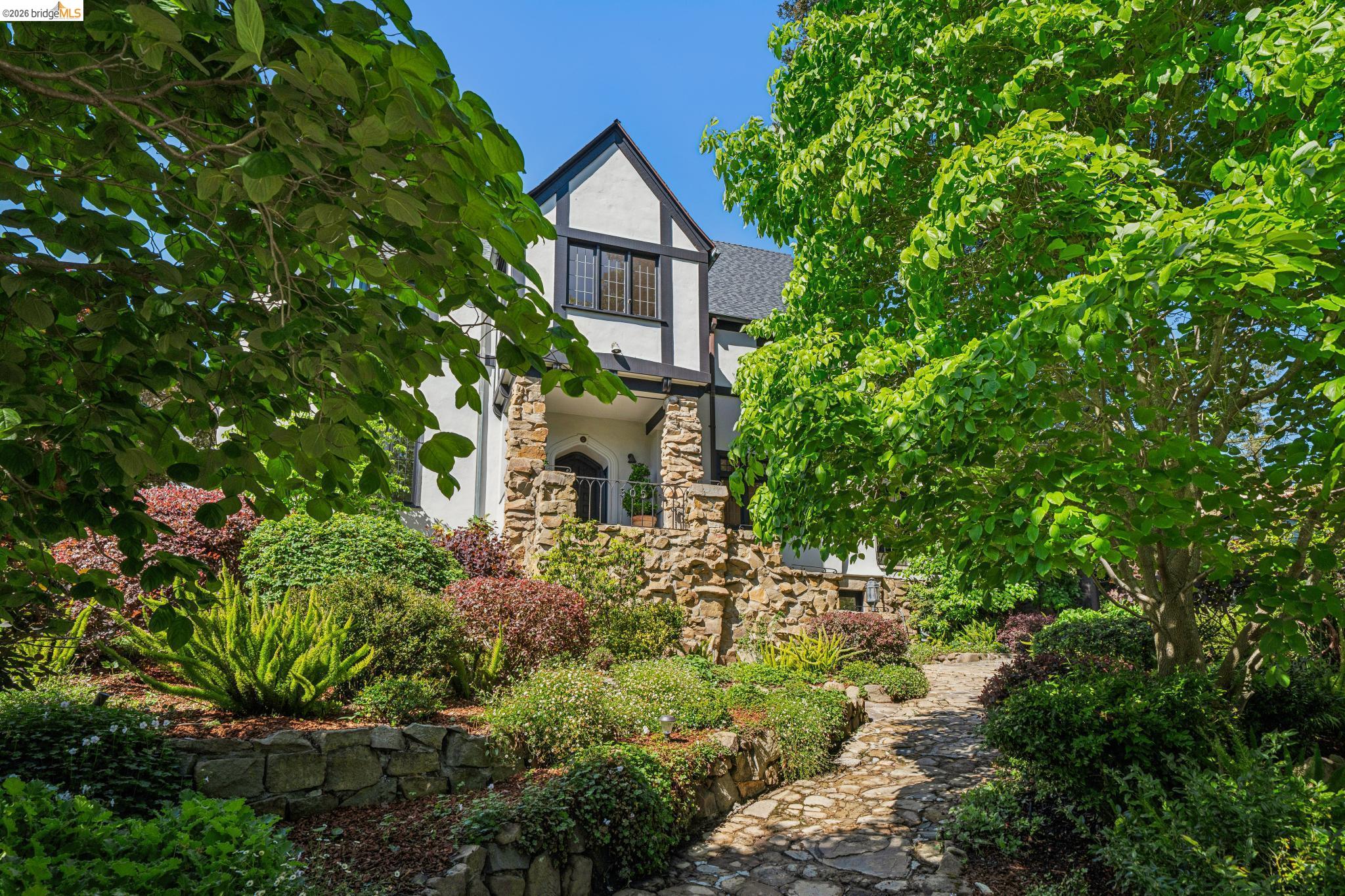 305 Sheridan Ave, Piedmont, CA, 94611