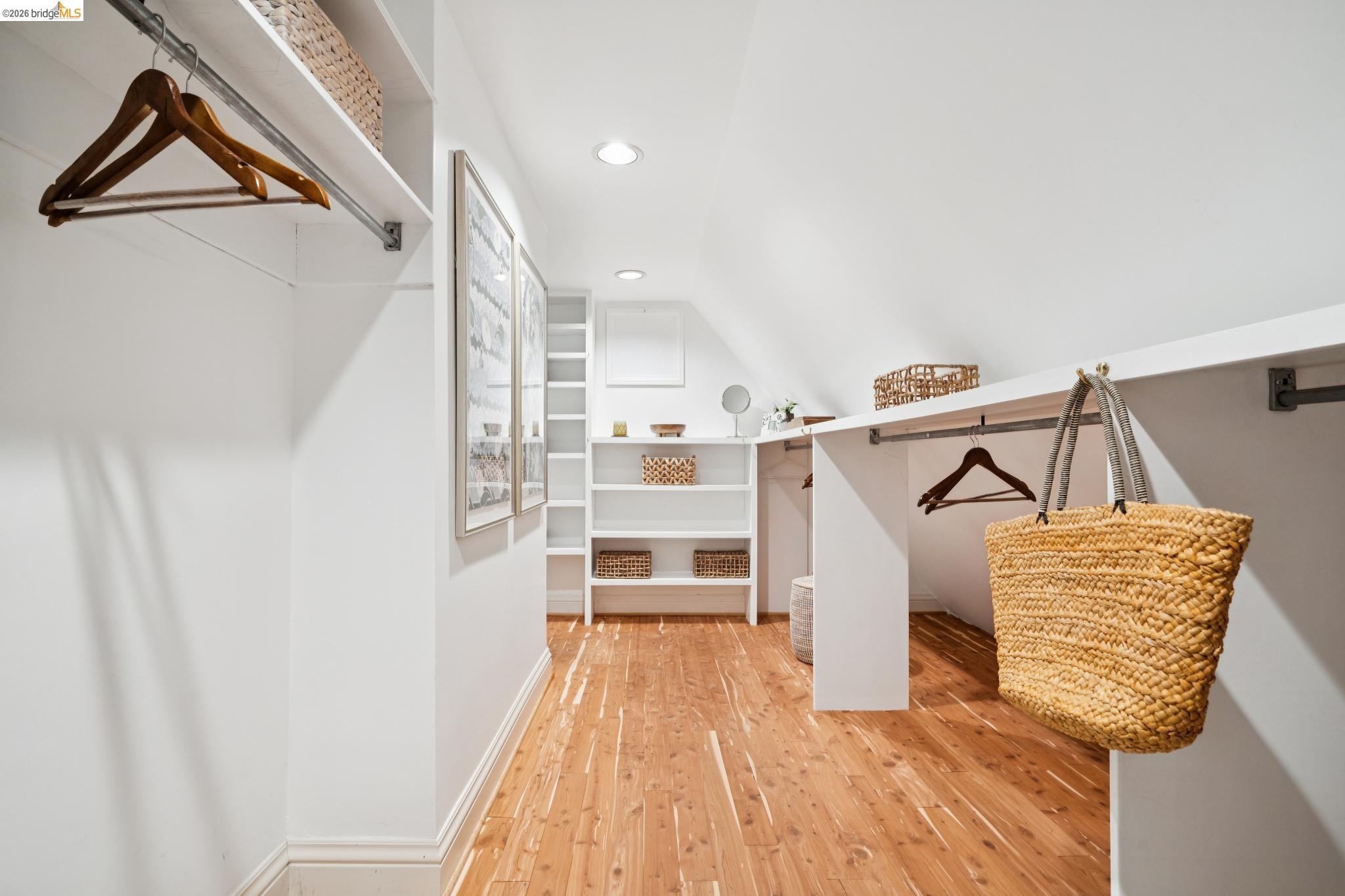 305 Sheridan Ave, Piedmont, CA, 94611