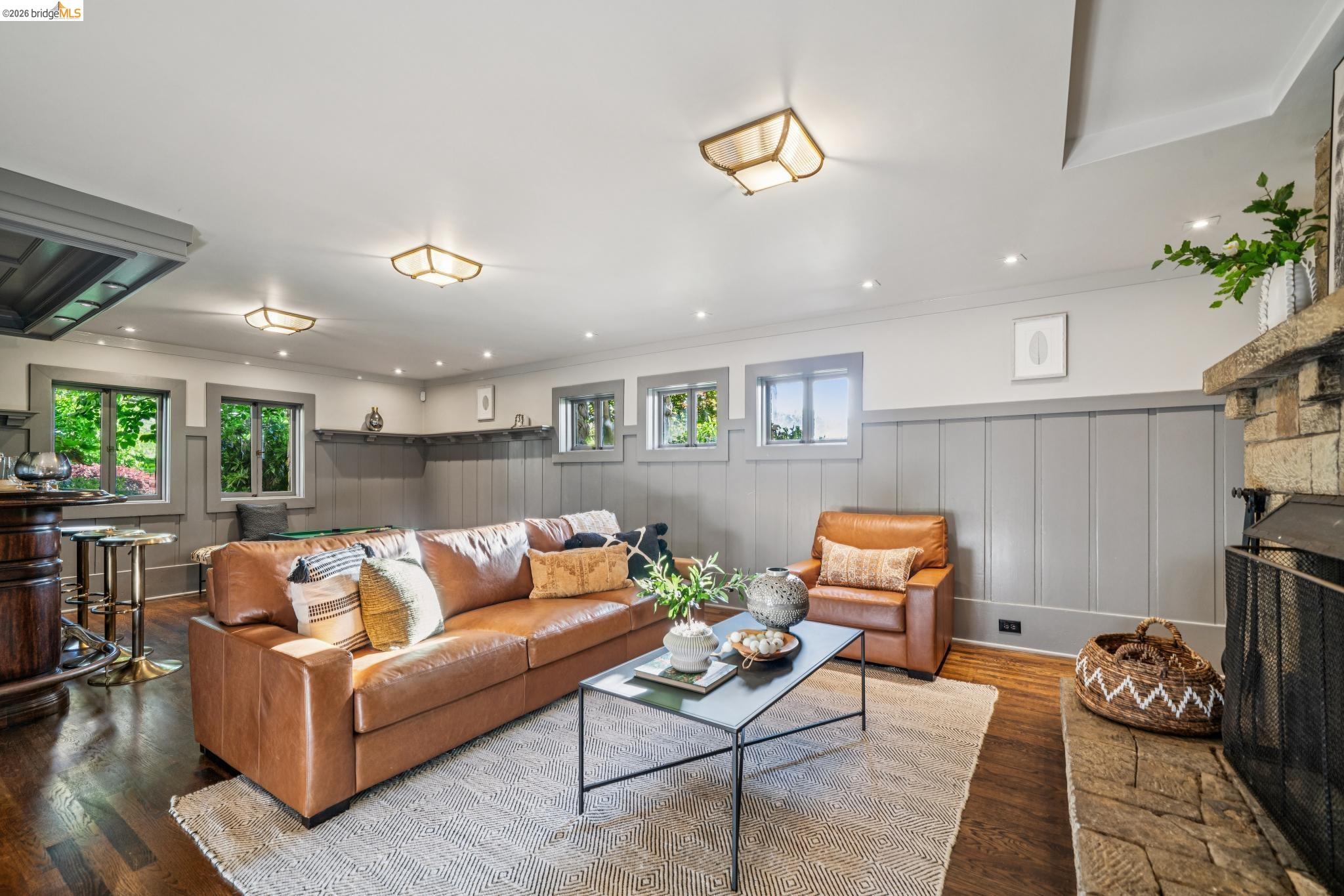 305 Sheridan Ave, Piedmont, CA, 94611