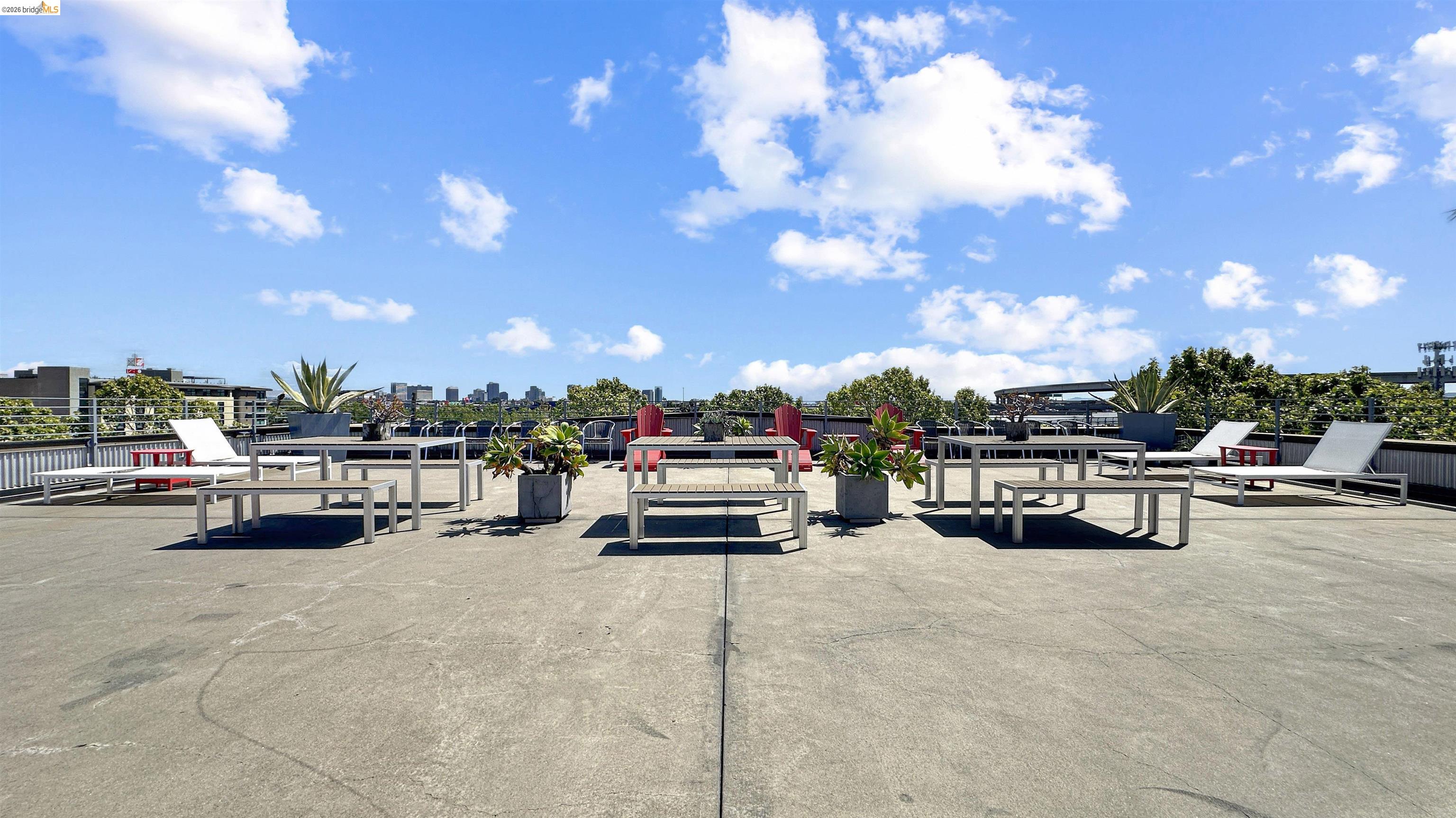 Photo #8: 41132261 Listing: Photo #8