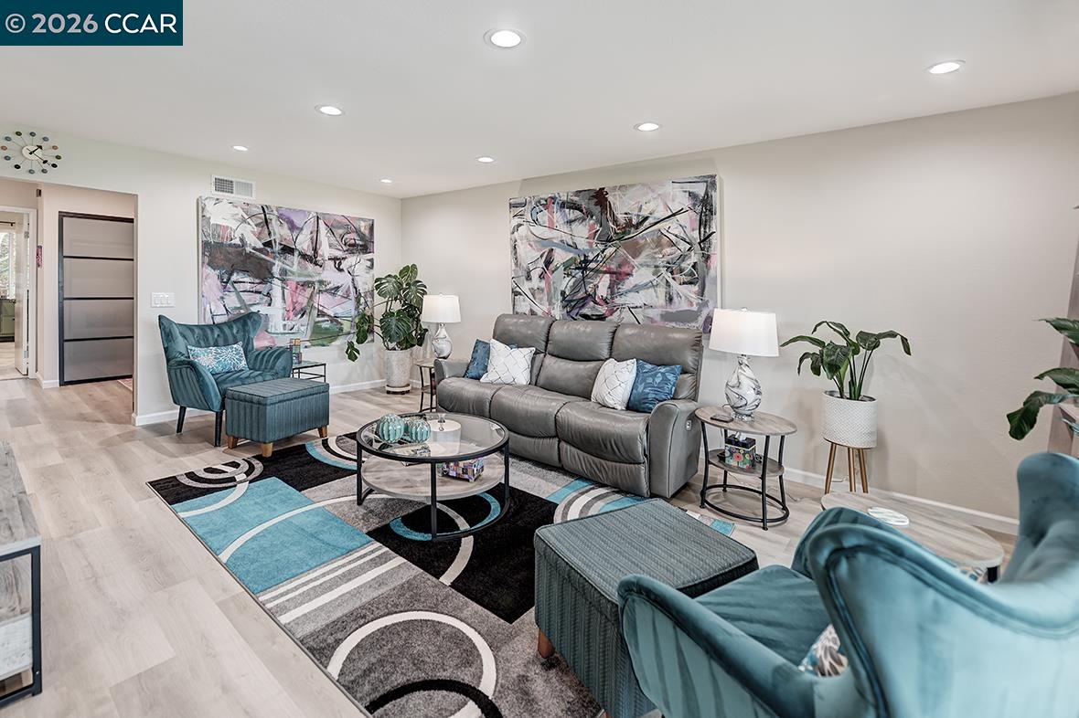 Photo #26: 41132262 Listing: Photo #26