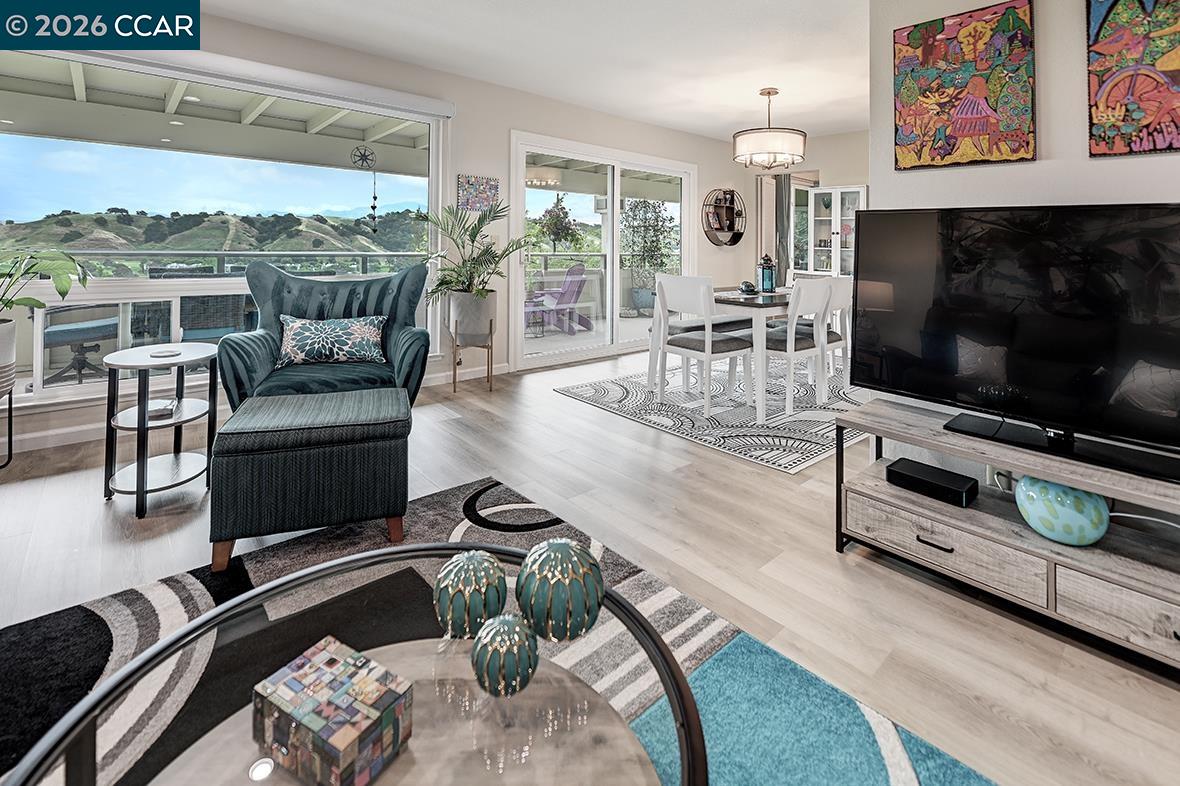 Photo #7: 41132262 Listing: Photo #7