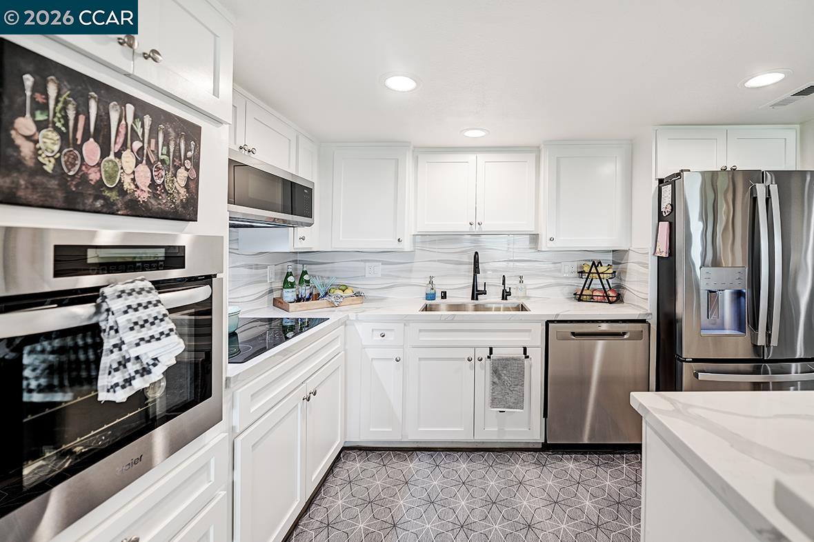 Photo #10: 41132262 Listing: Photo #10