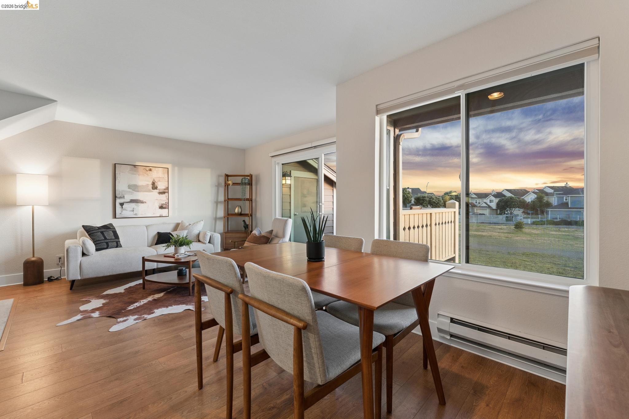 194 Lakeshore Ct, Richmond CA 94804 — photo 12
