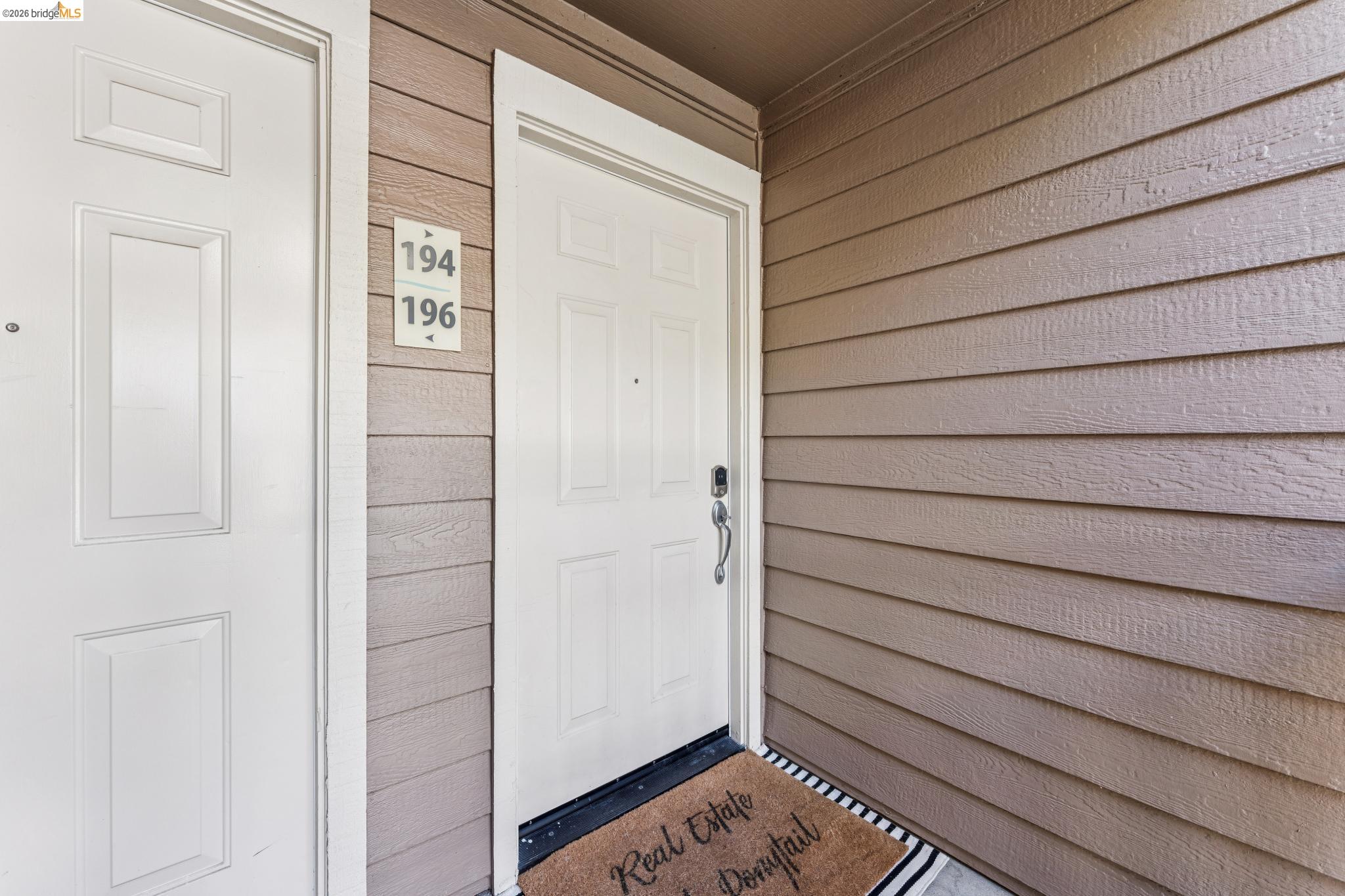 Photo #3: 41132266 Listing: Photo #3