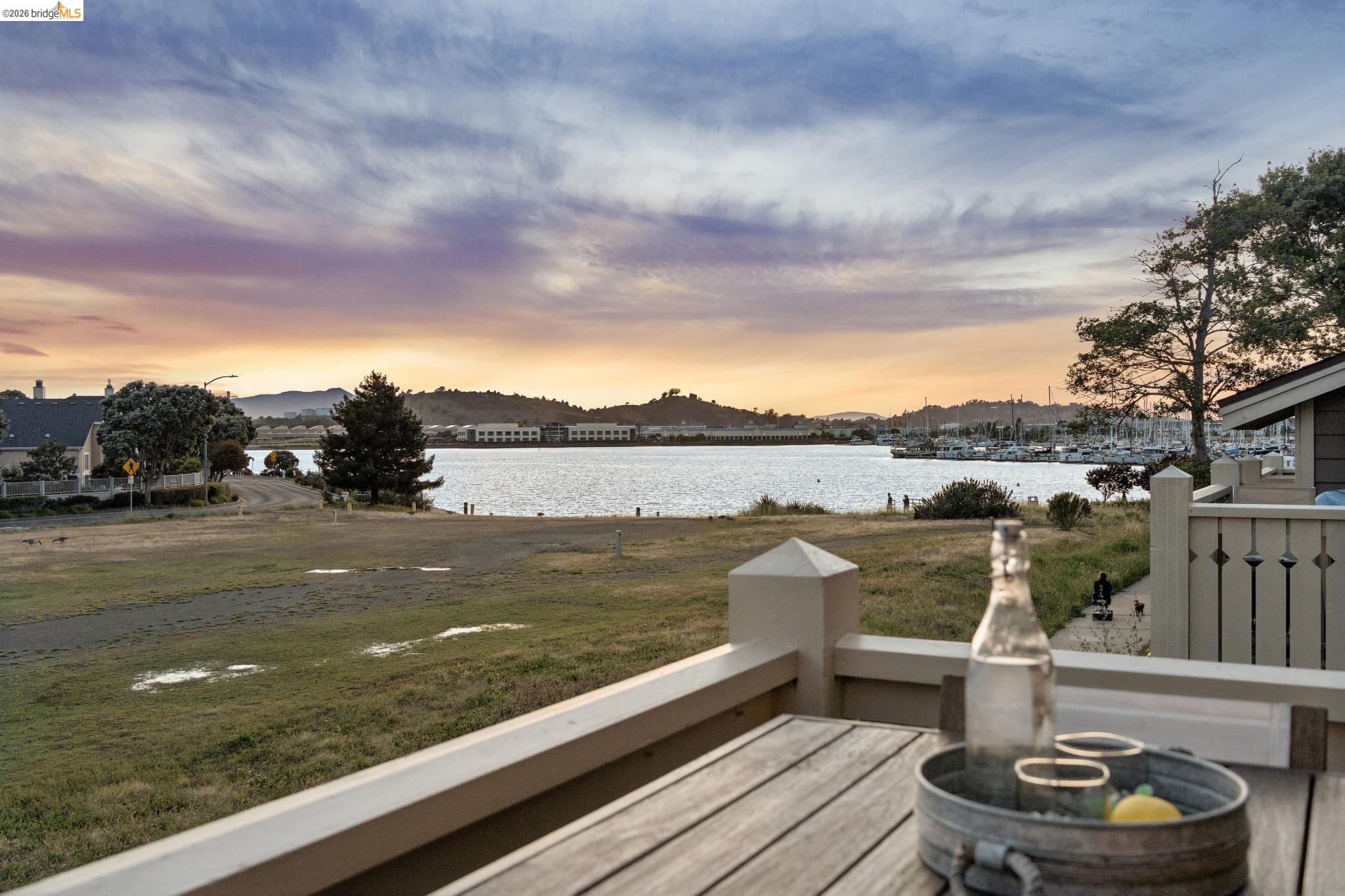 194 Lakeshore Ct, Richmond CA 94804 — photo 26