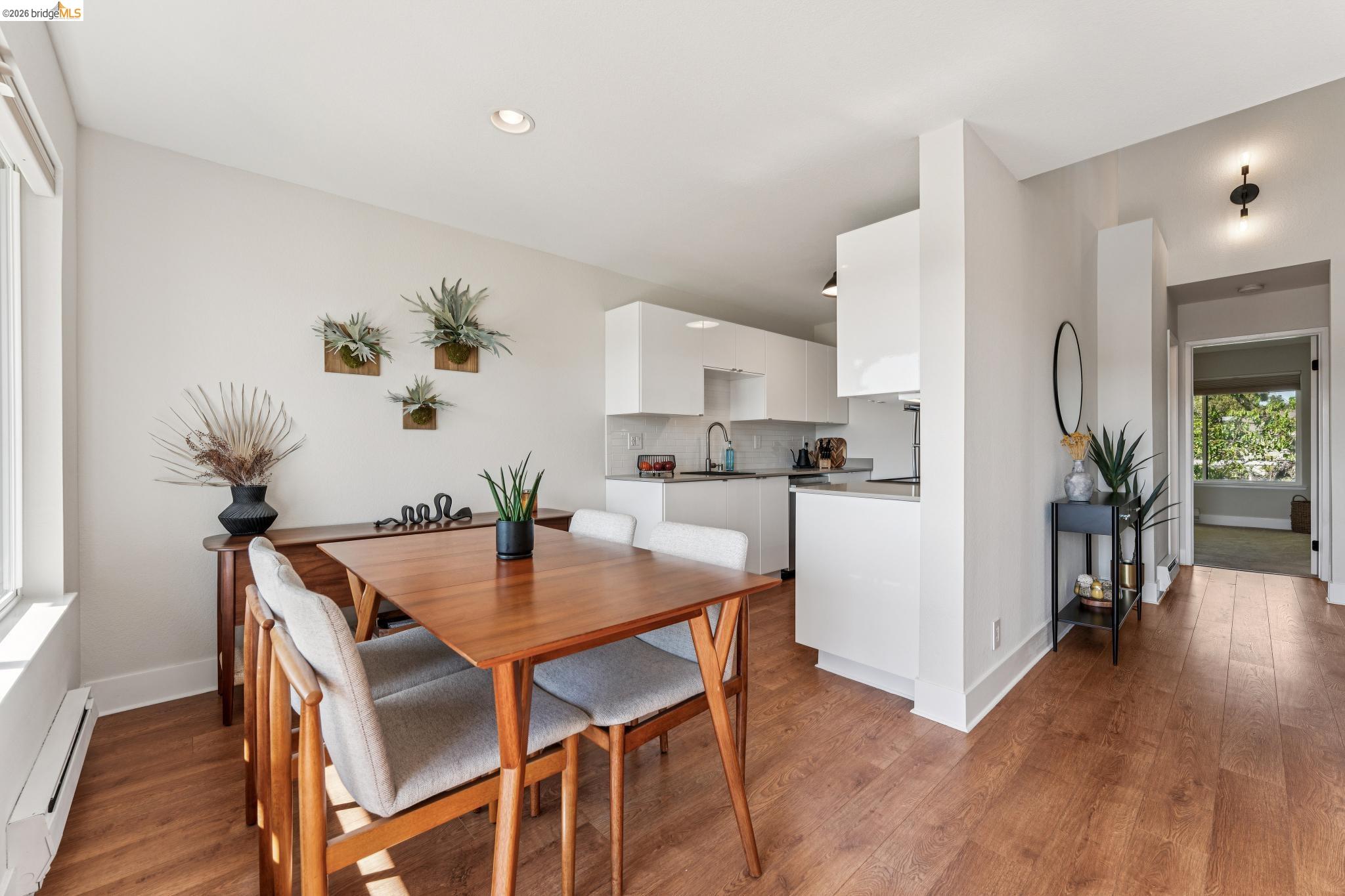 Photo #8: 41132266 Listing: Photo #8