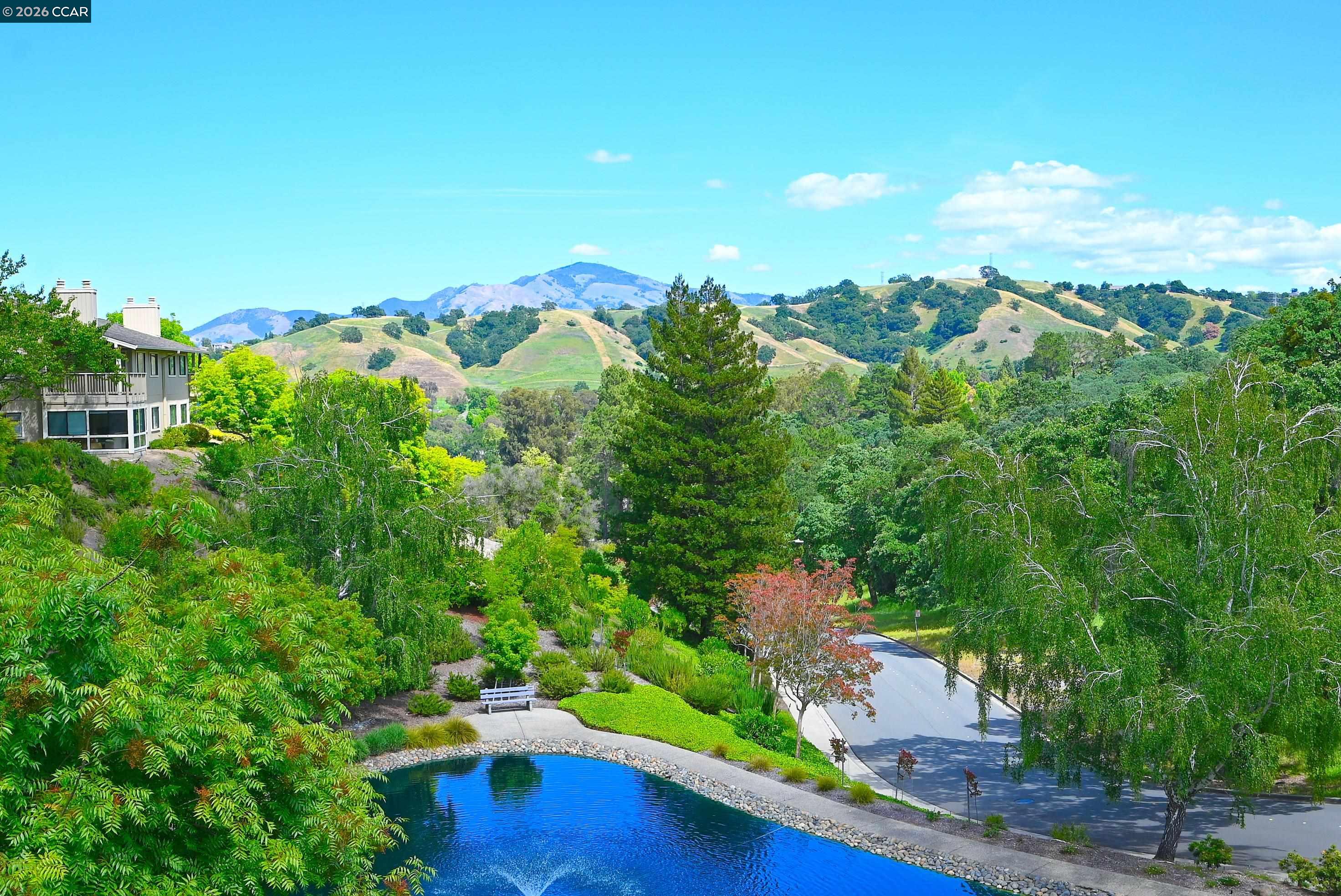 Photo #11: 41132267 Listing: Photo #11