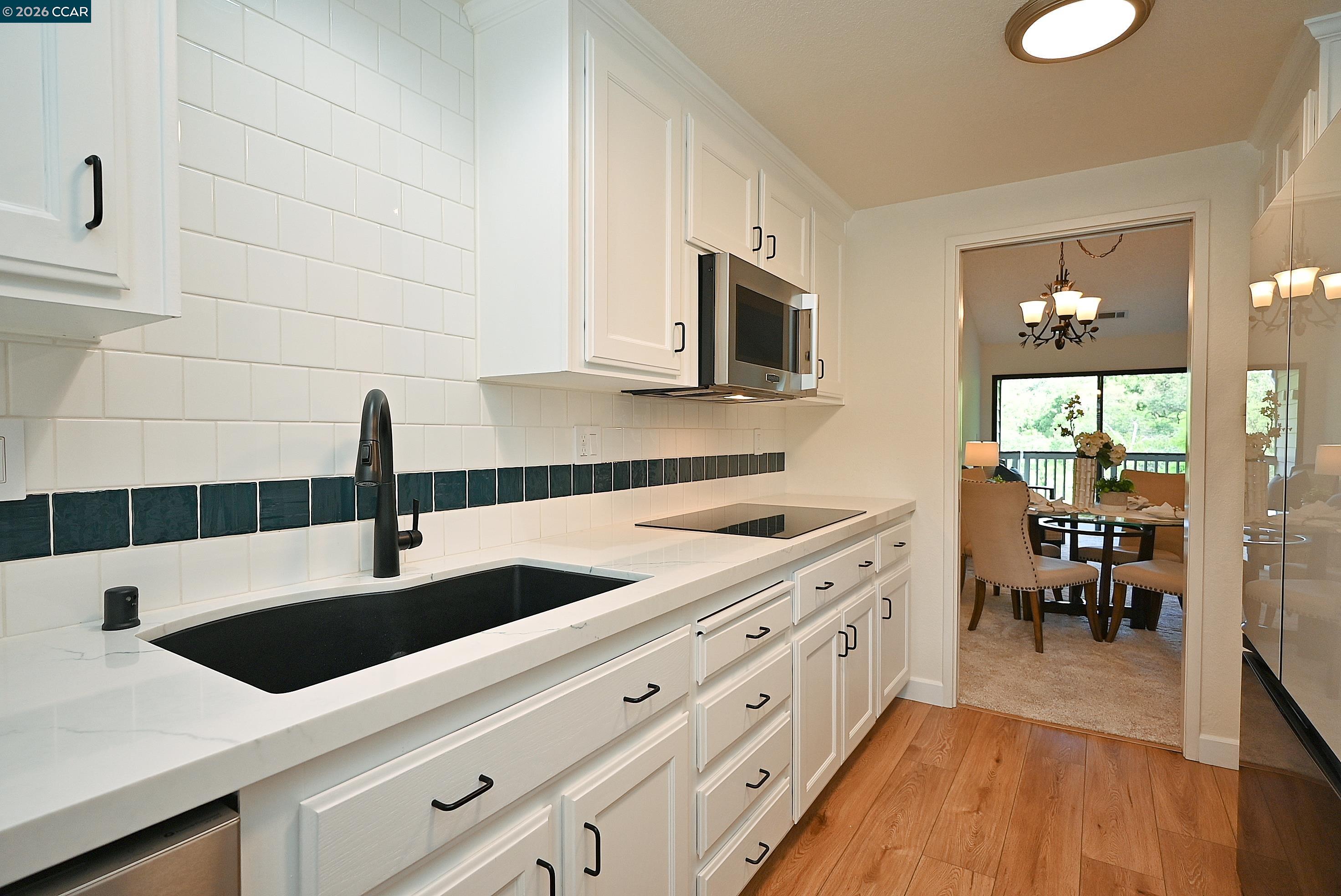 Photo #21: 41132267 Listing: Photo #21