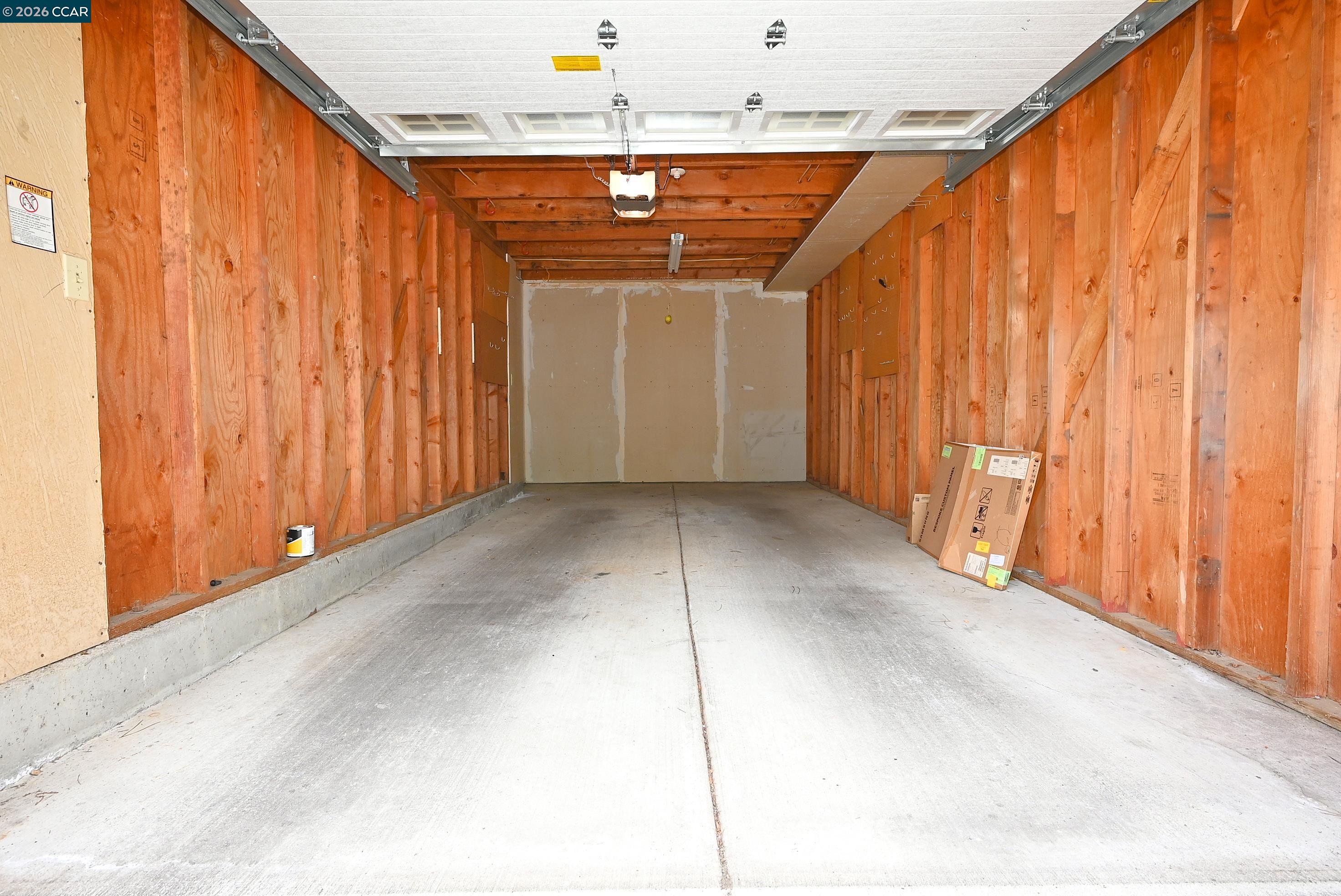 Photo #6: 41132267 Listing: Photo #6