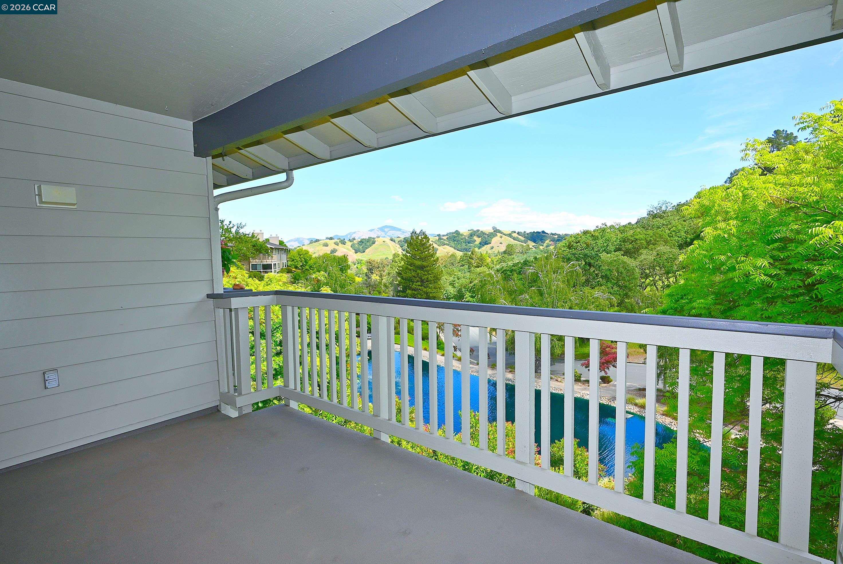 Photo #9: 41132267 Listing: Photo #9