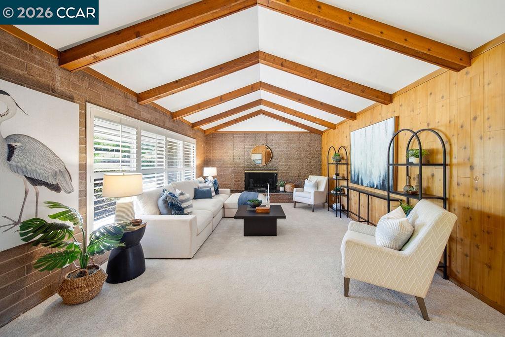 Front Image Thumbnail for CC41132287