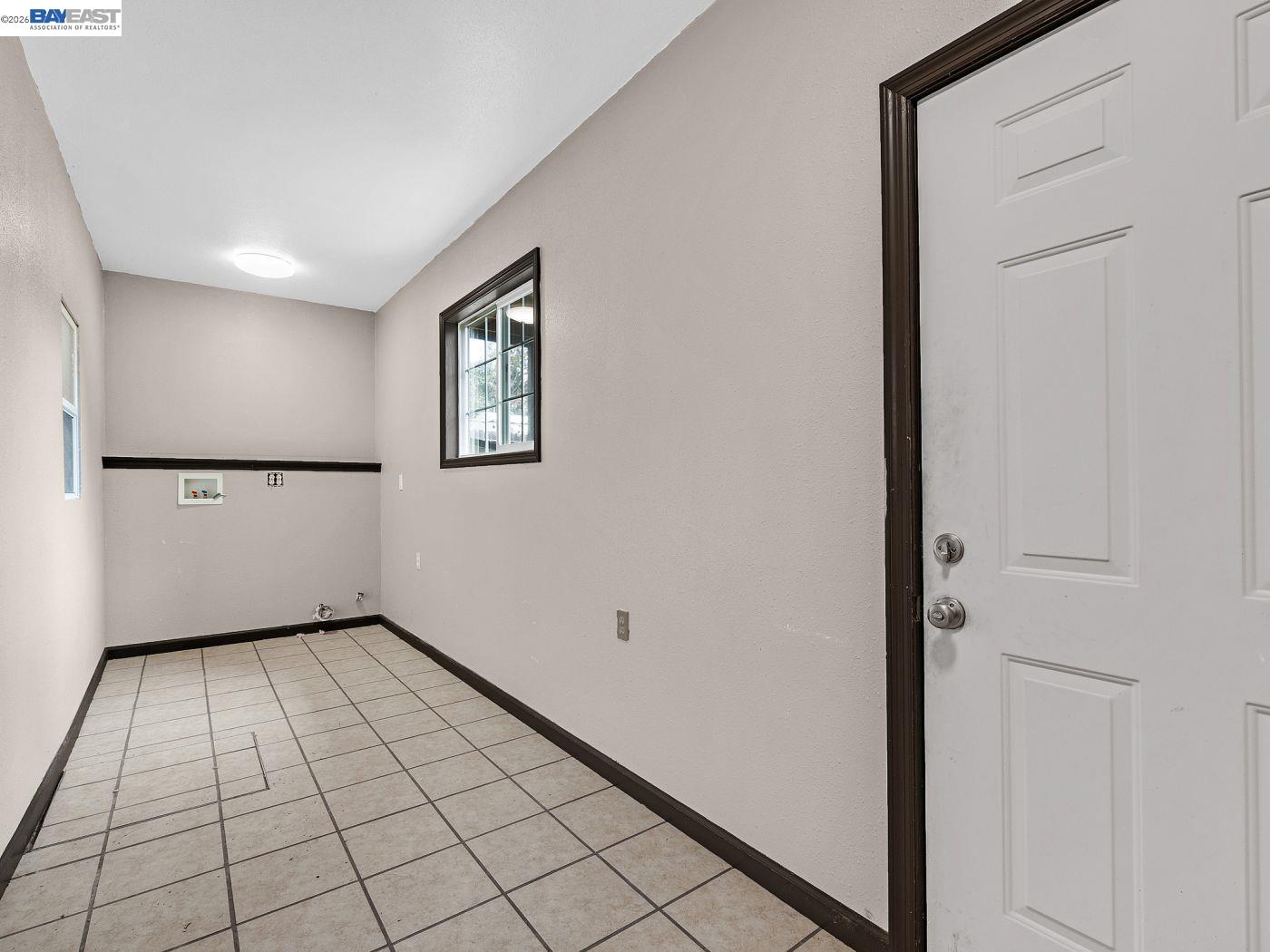 2226 13th Ave, Oakland CA 94606 — photo 8
