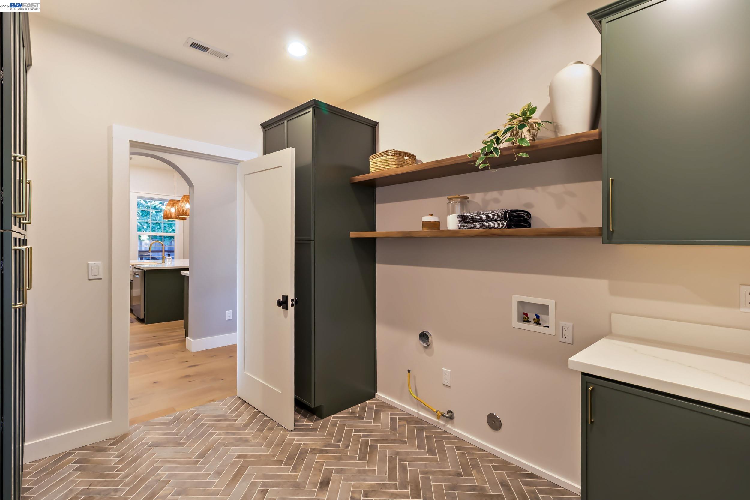 420 Beatrice Rd, Pleasant Hill, CA, 94523