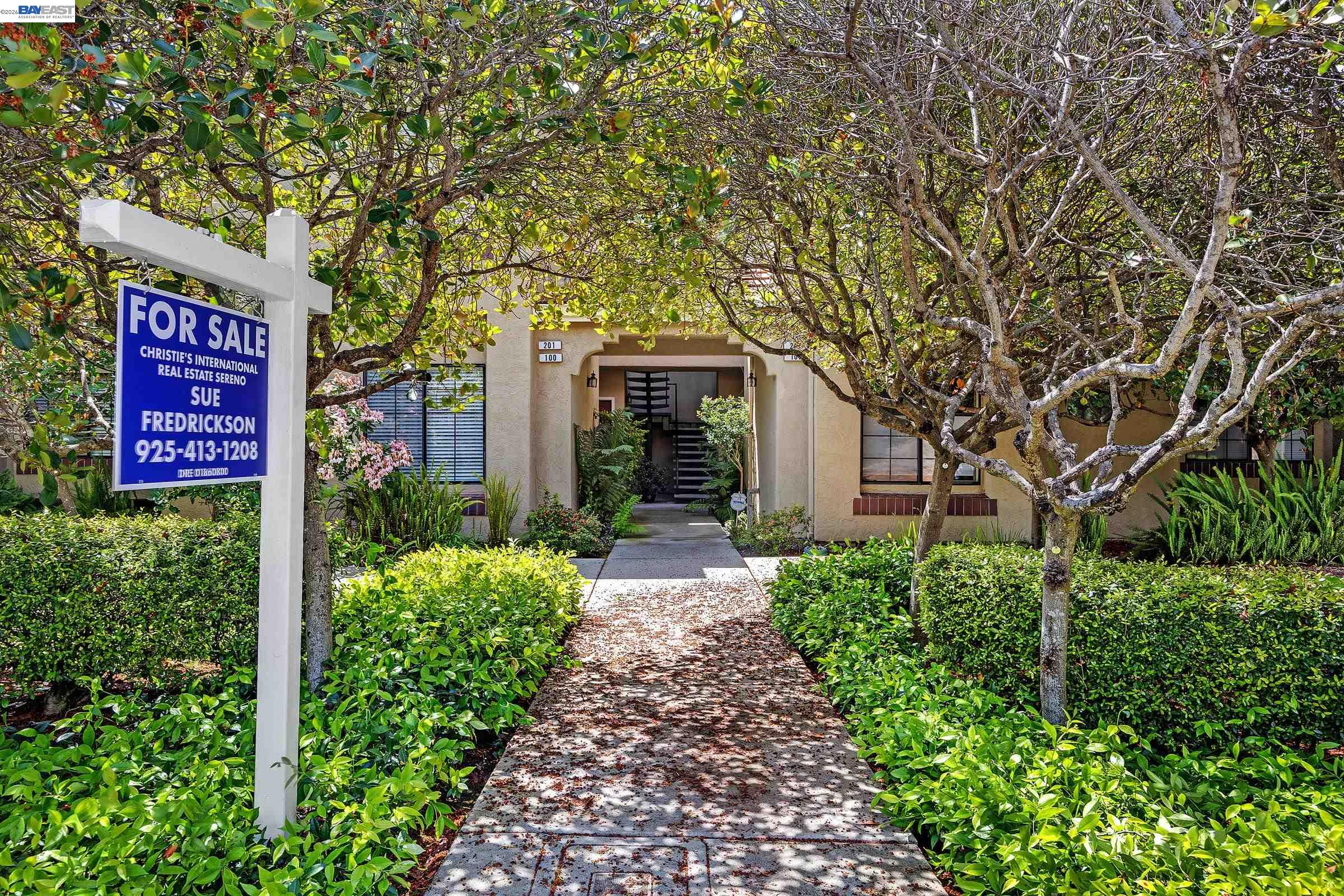 Photo #1: 41132303 Listing: Photo #1