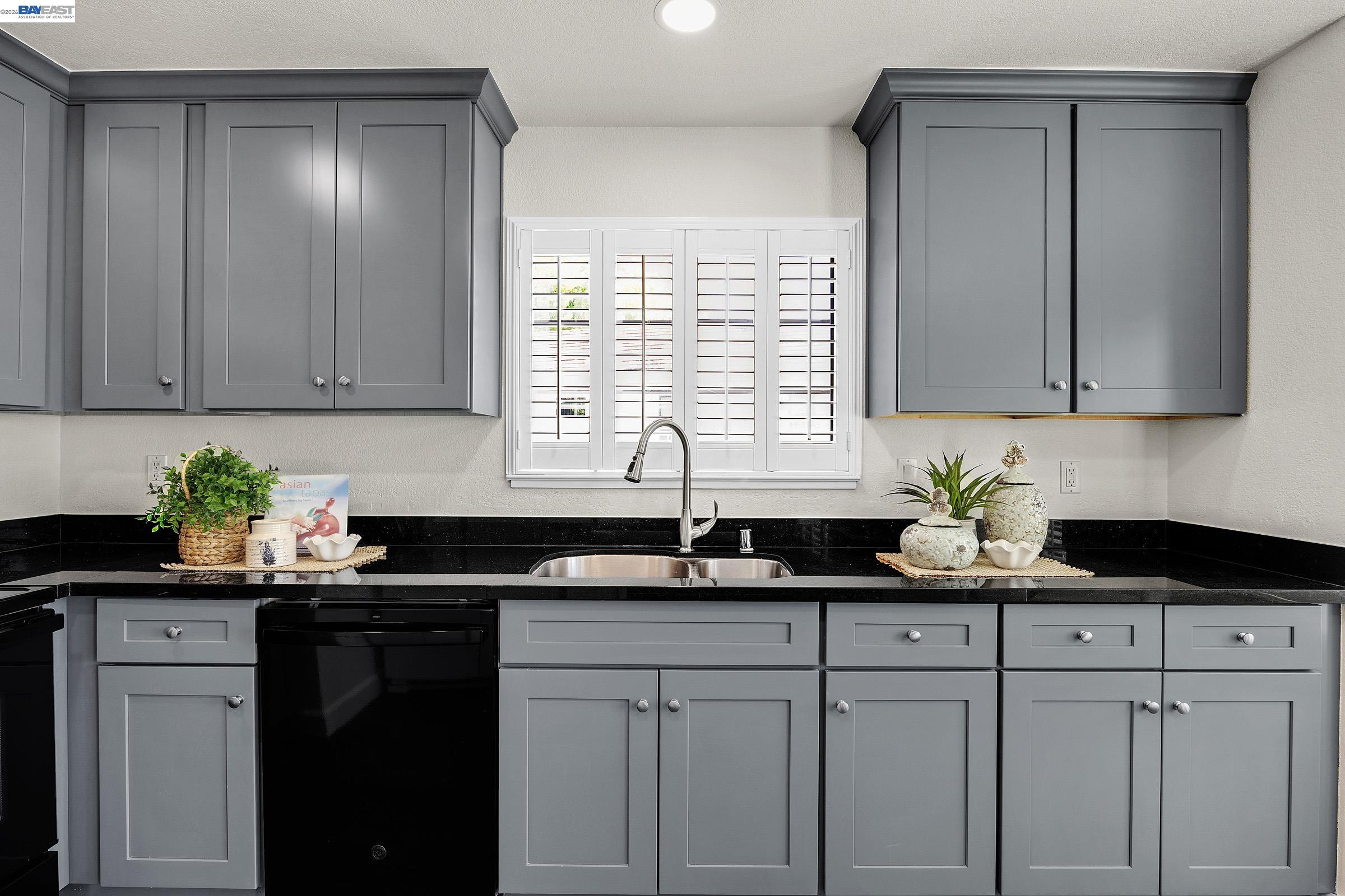 Photo #13: 41132303 Listing: Photo #13