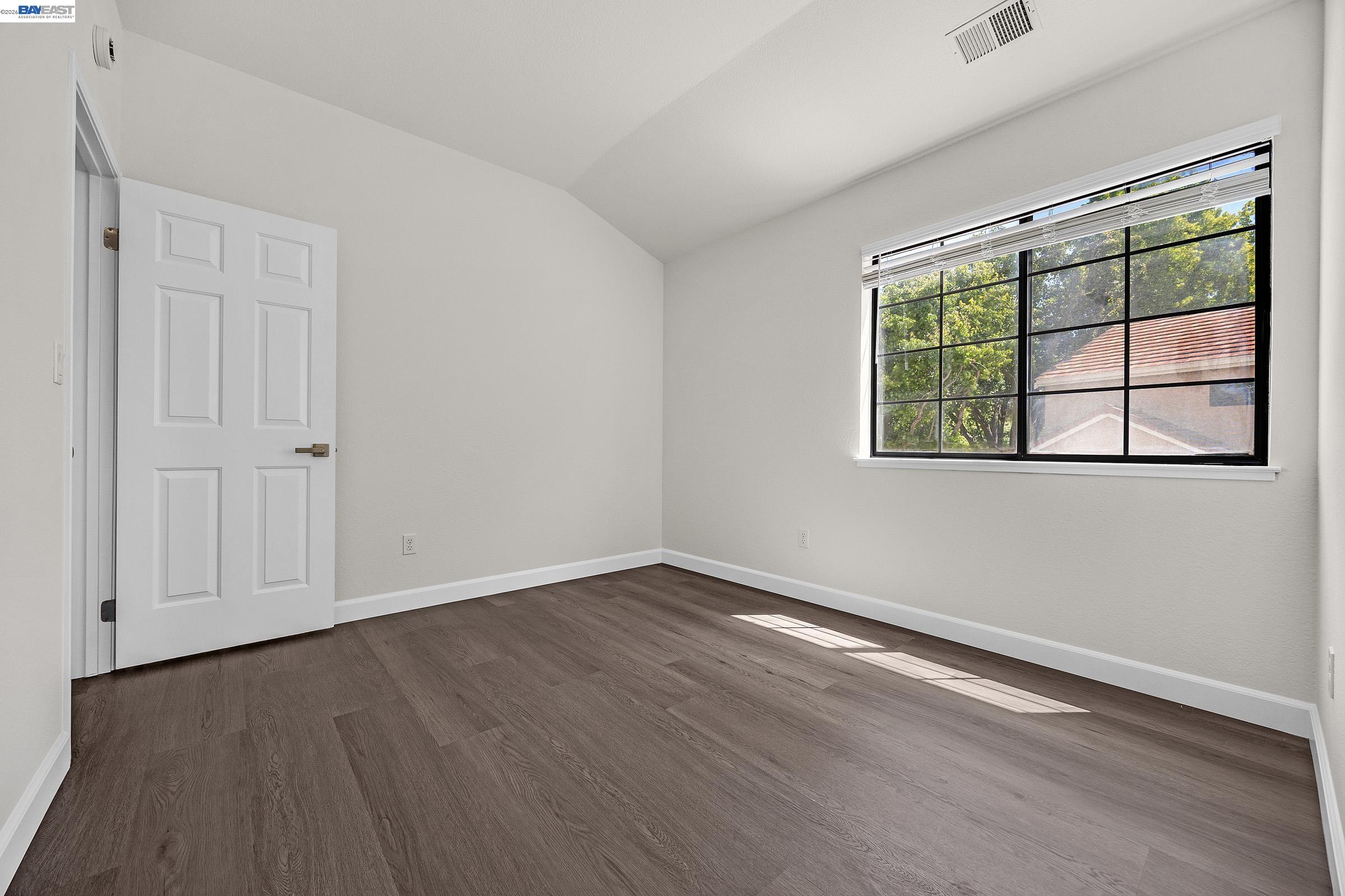 Photo #23: 41132303 Listing: Photo #23