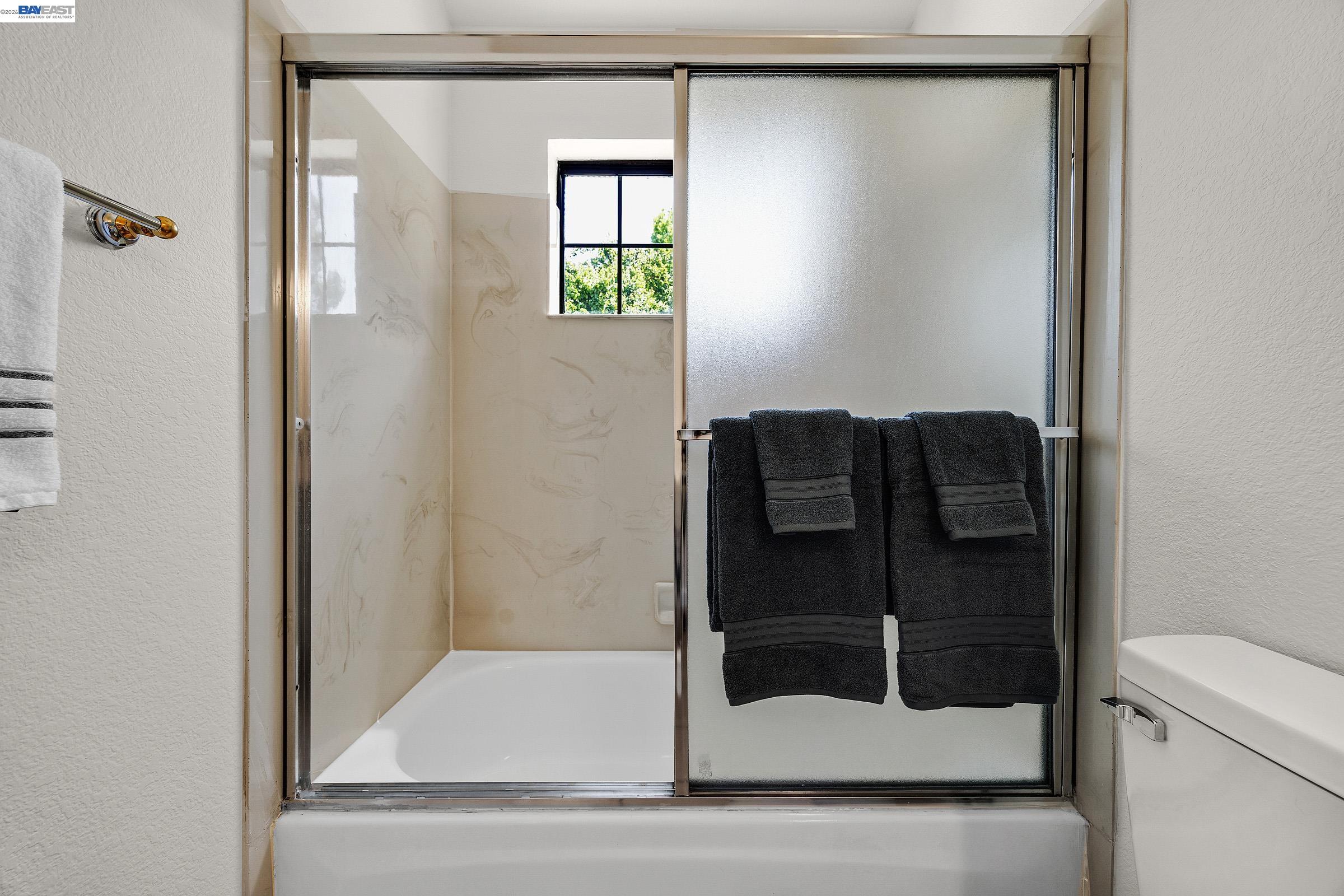 Photo #26: 41132303 Listing: Photo #26