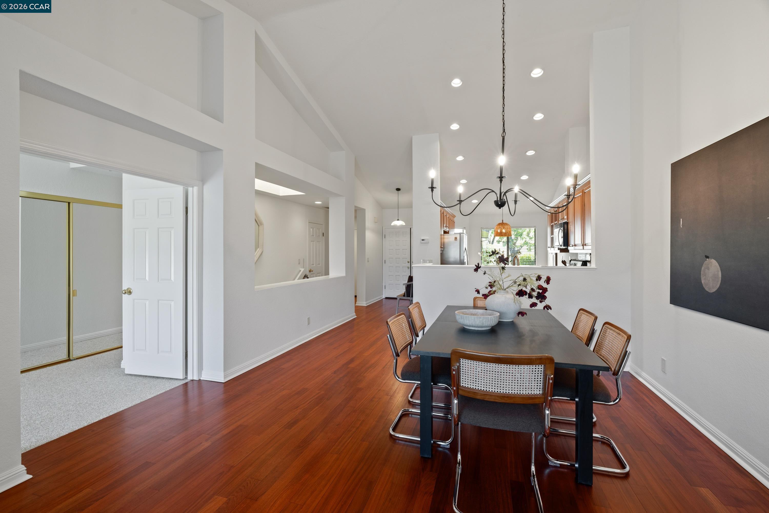 Photo #15: 41132308 Listing: Photo #15