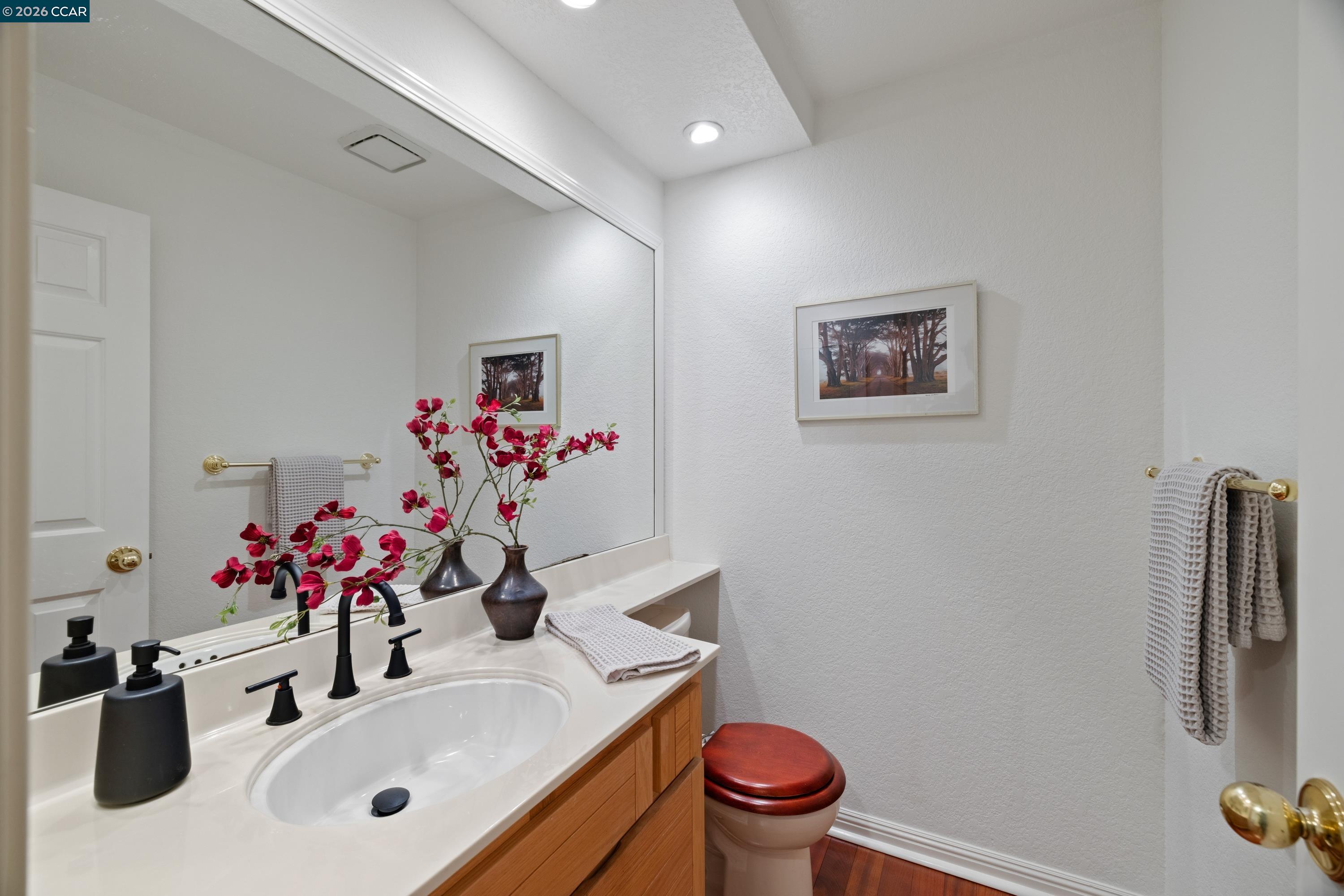 Photo #25: 41132308 Listing: Photo #25