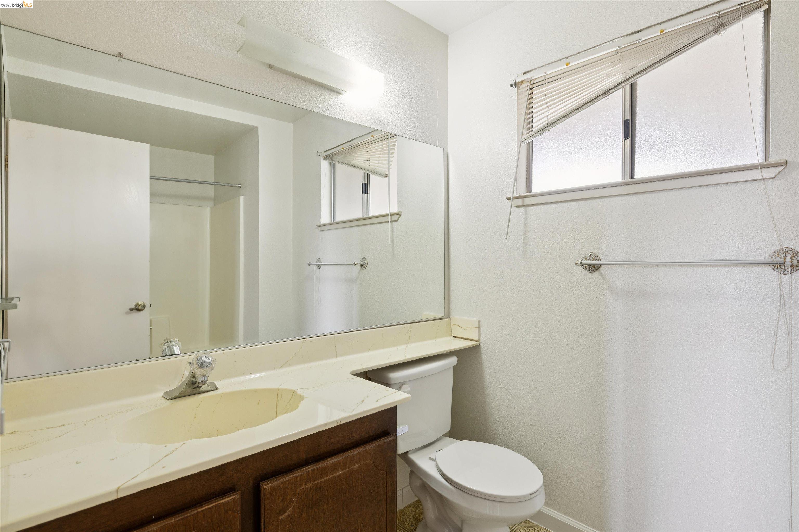 7360 Meadowgate Dr, Sacramento CA 95823 — photo 27
