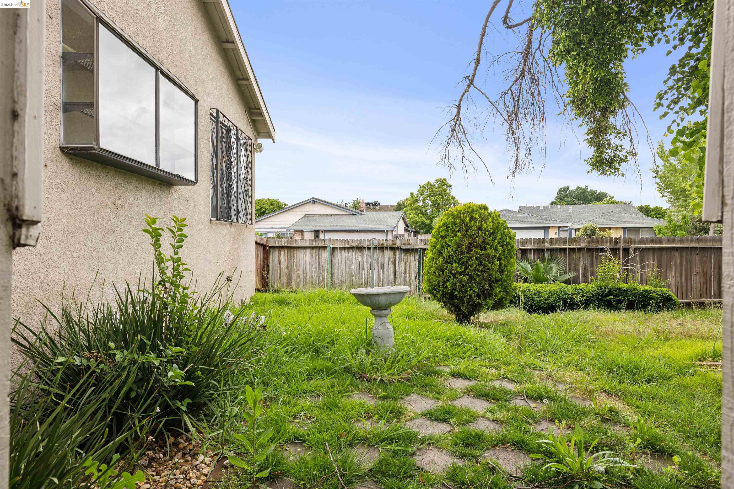 7360 Meadowgate Dr, Sacramento CA 95823 — photo 30