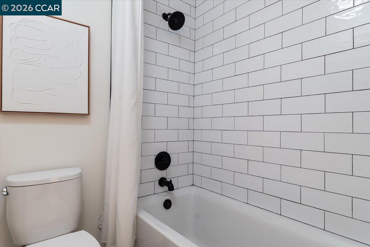 Photo #16: 41132313 Listing: Photo #16