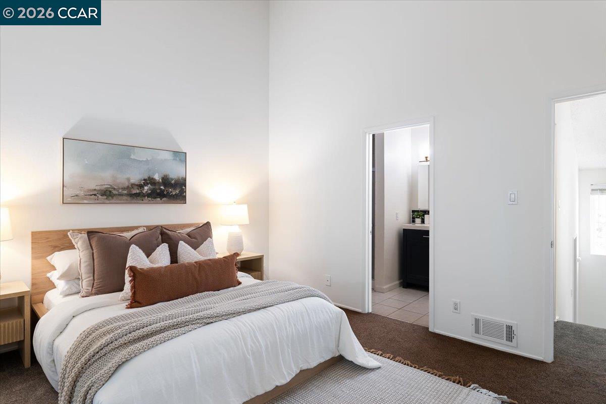 Photo #9: 41132313 Listing: Photo #9