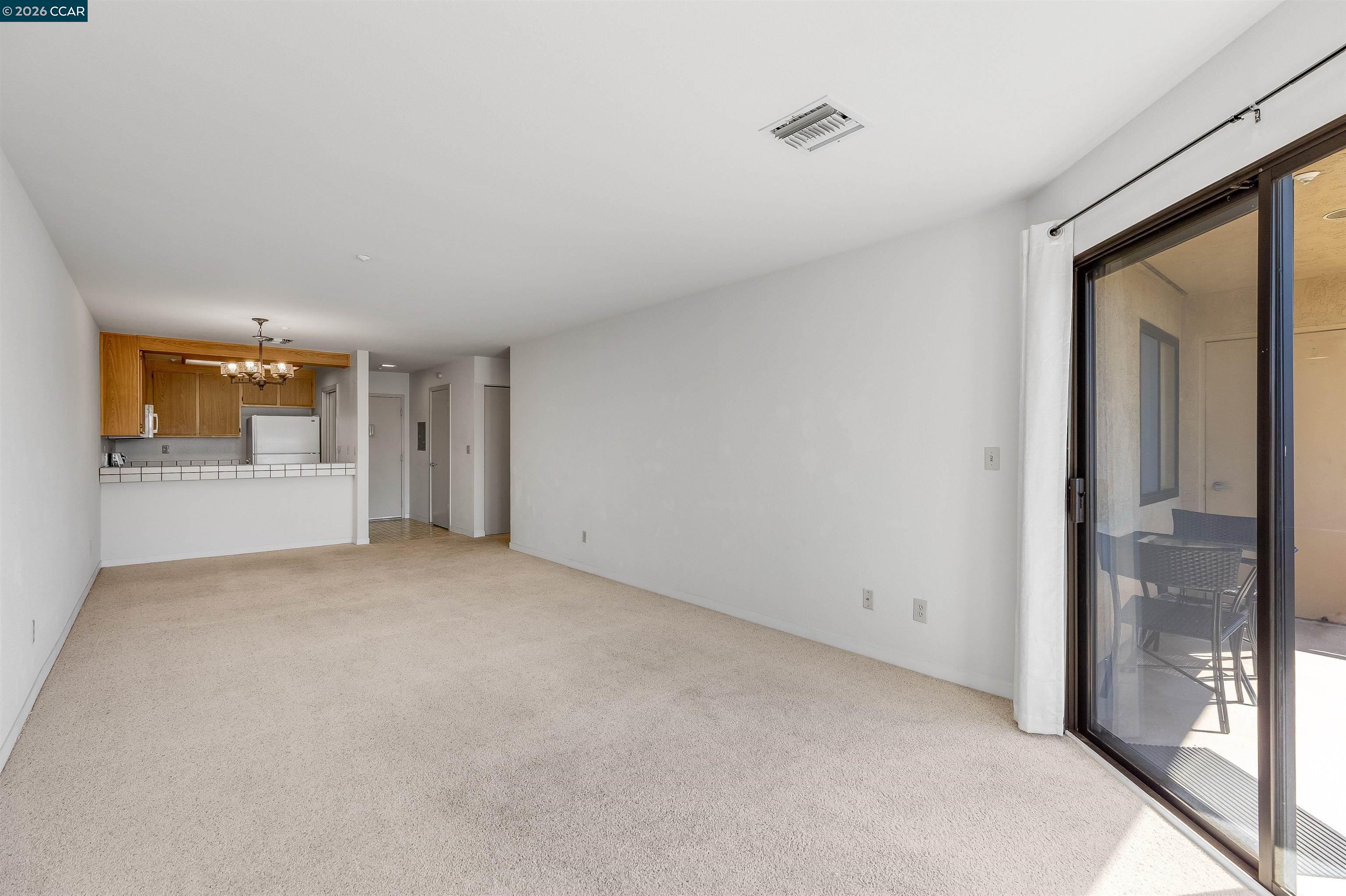 Photo #16: 41132316 Listing: Photo #16