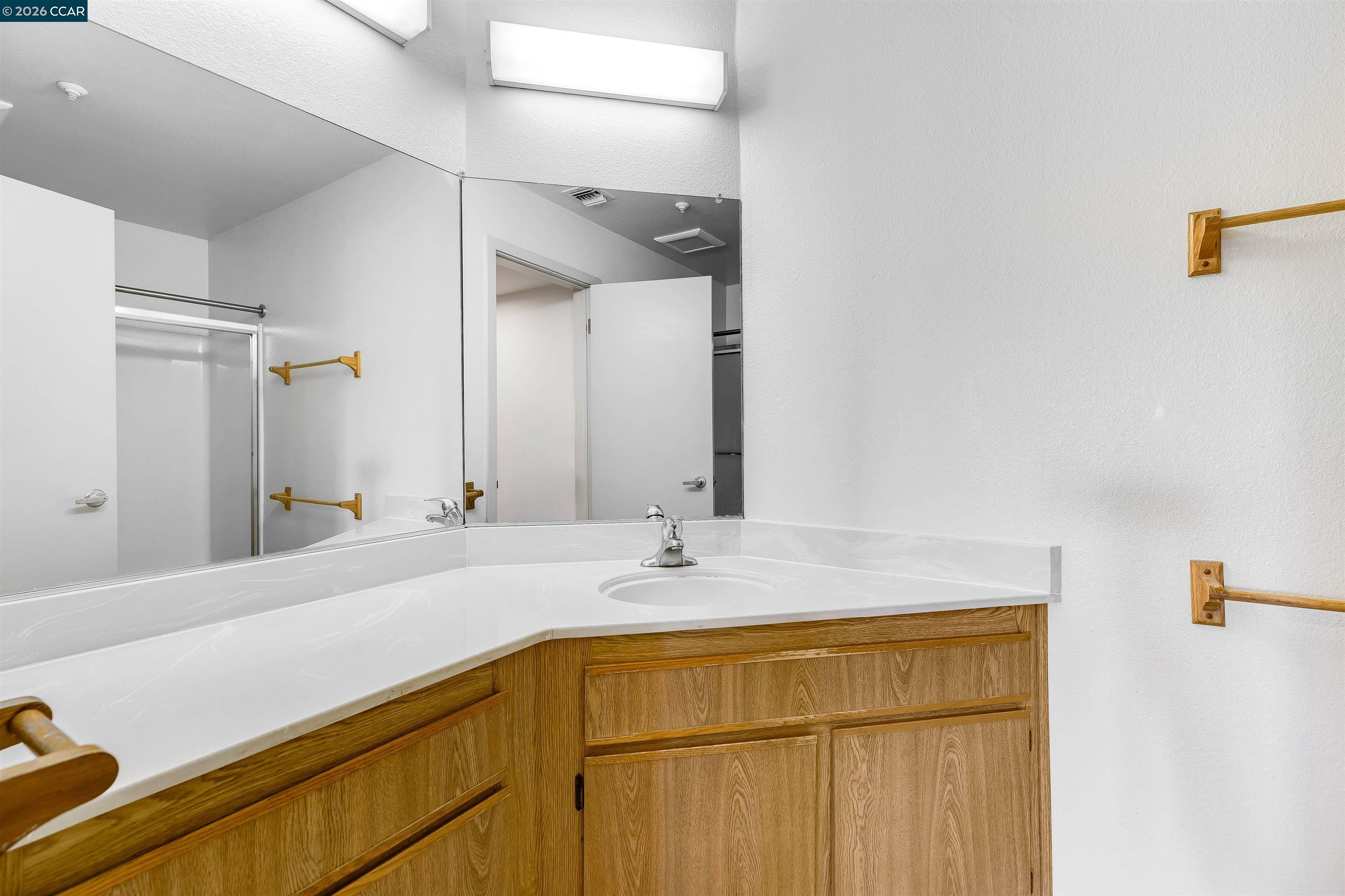 Photo #32: 41132316 Listing: Photo #32