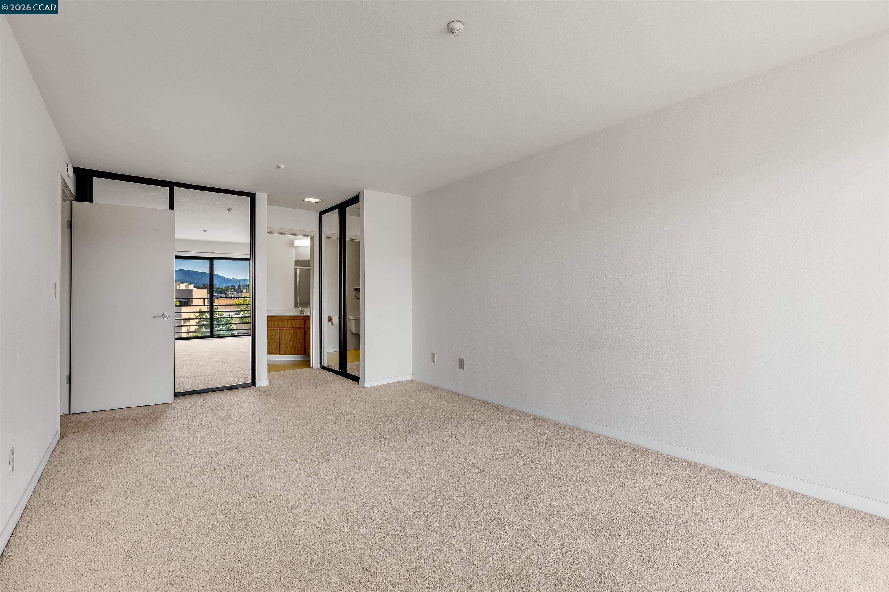 Photo #40: 41132316 Listing: Photo #40