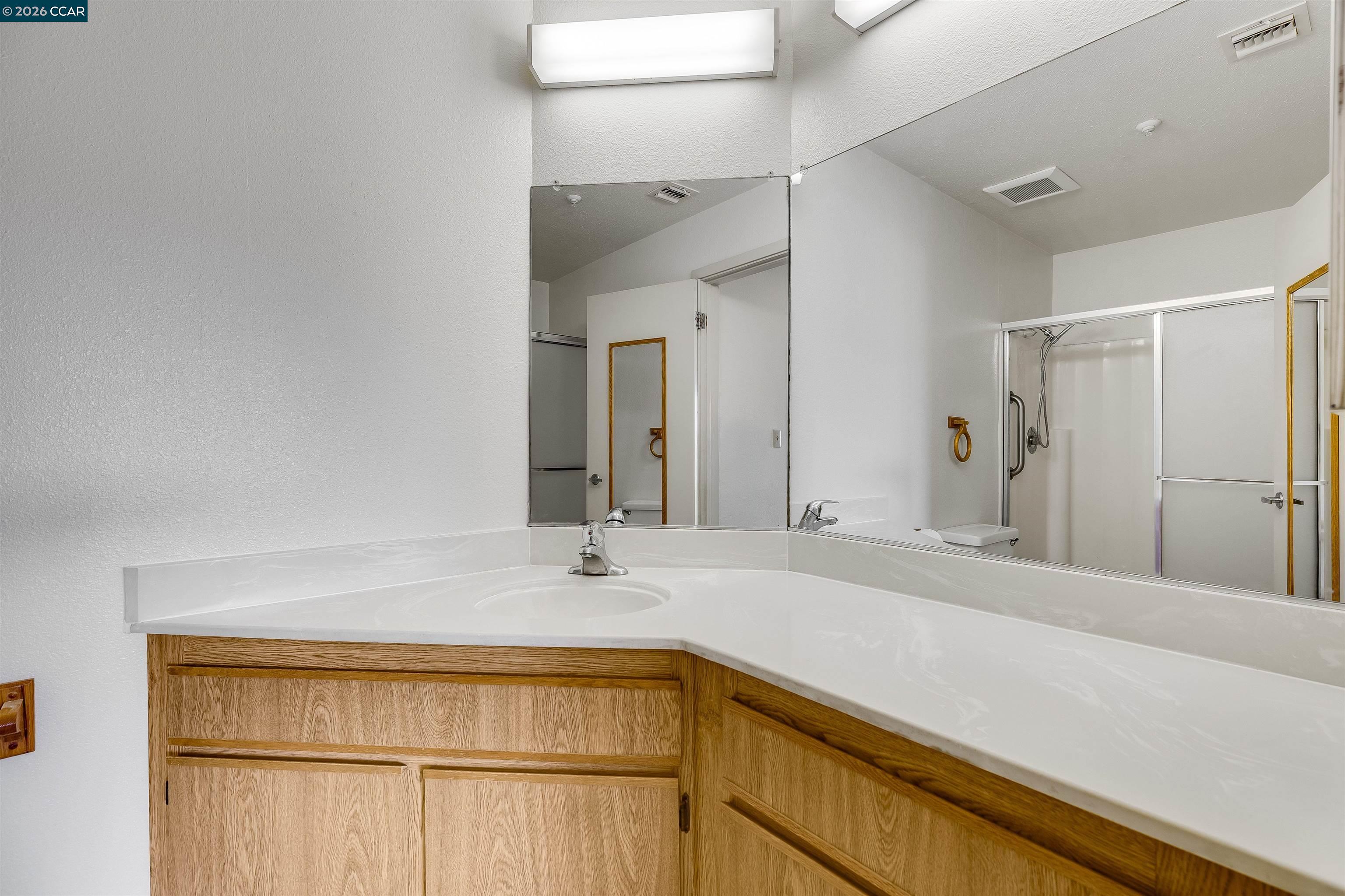 Photo #42: 41132316 Listing: Photo #42